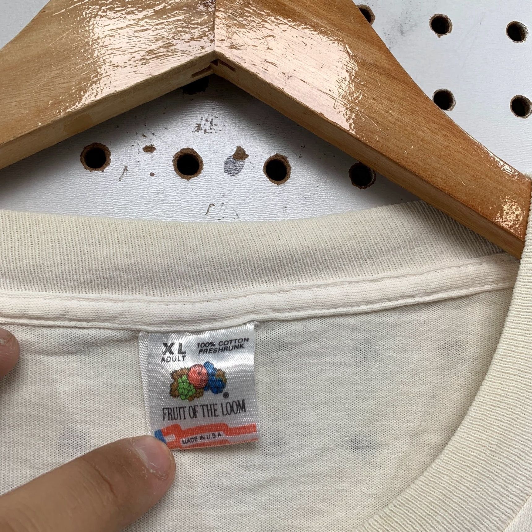 Fruit Of The Loom VIntage 90s Steam Train Wraparound Shirt Mens XL Beige Single Stitch USA Shirt Mens XL Beige 90s Steam Train Vintage USA Size US XL / EU 56 / 4 - 4 Thumbnail