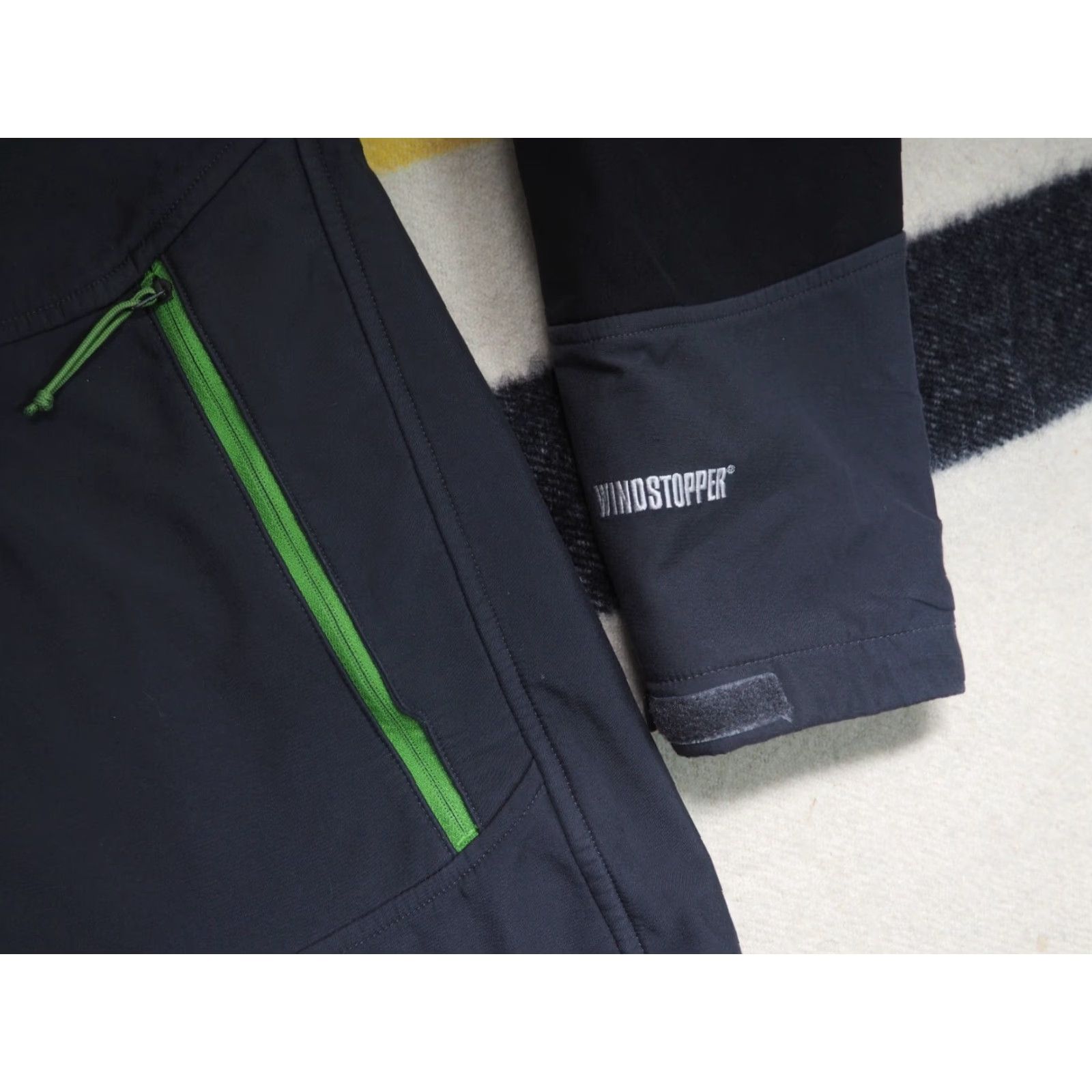 The North Face The North Face TNF Gray Black Green Windstopper Softshell Hiking Jacket Mens 2XL Size US XXL / EU 58 / 5 - 4 Thumbnail