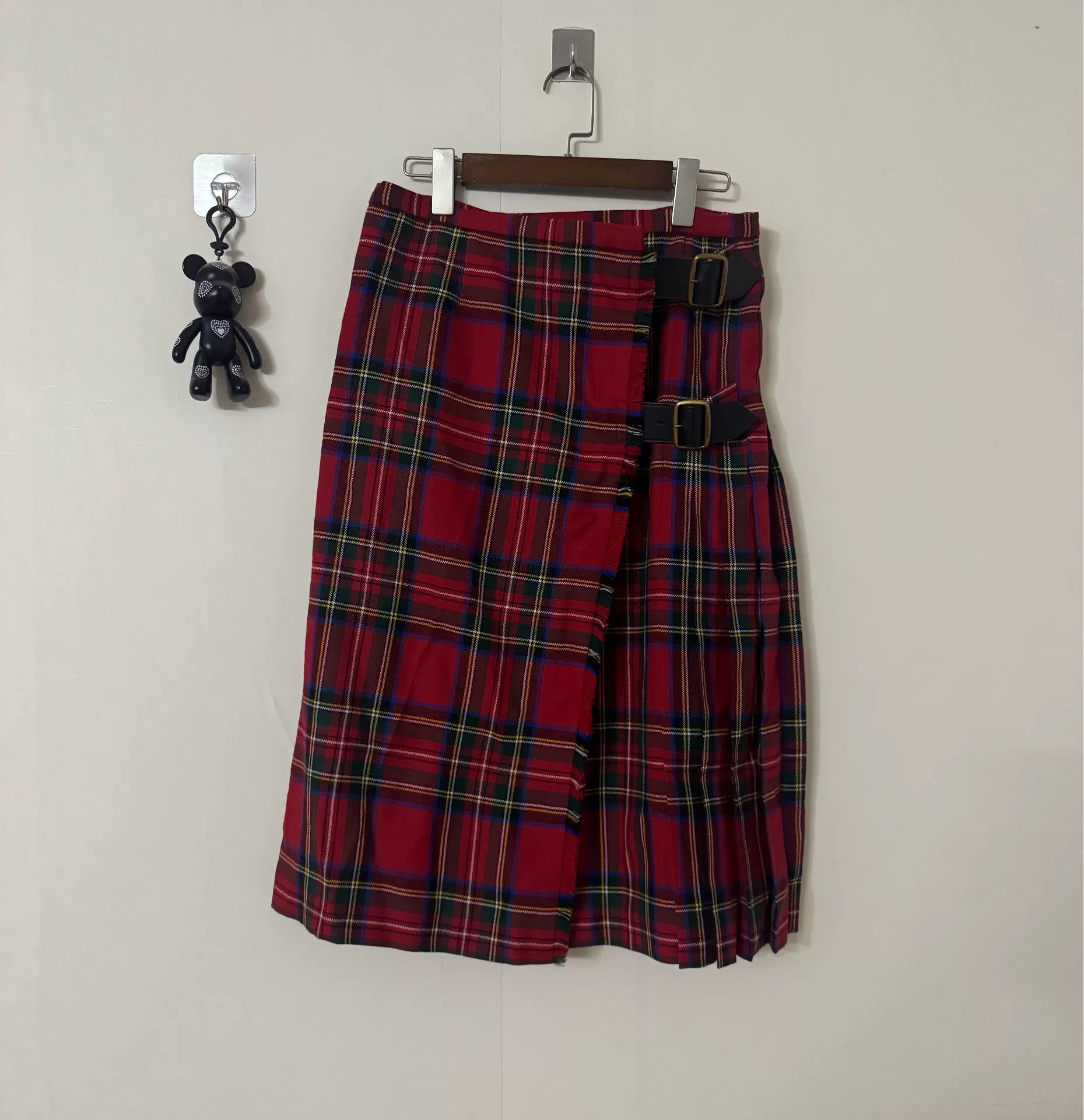 Burberry burberry check wool mini skirt Size 26" / US 2 / IT 38 - 1 Thumbnail