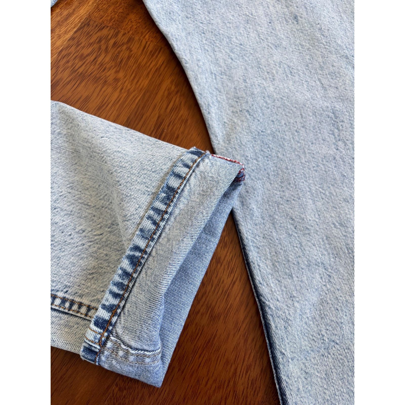Diesel Vintage Diesel Jeans W31 Italy Y2K Light Wash Button Denim Size US 31 - 7 Thumbnail