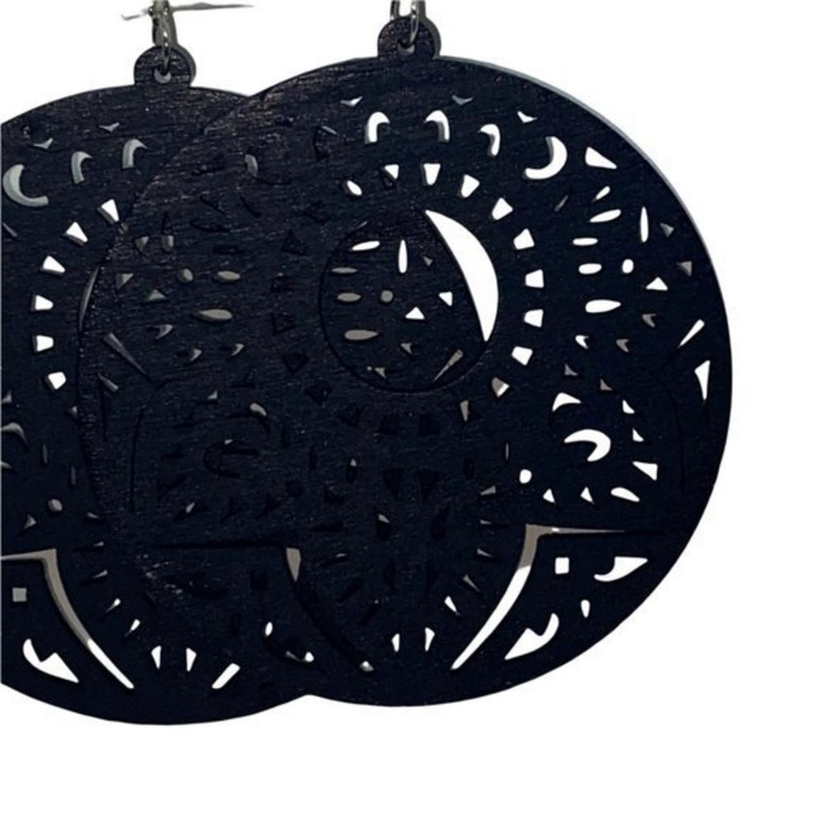 Boutique Moschino NWT Black Wood Perforated Laser-Cut Out Dangle Earrings Size ONE SIZE - 3 Thumbnail