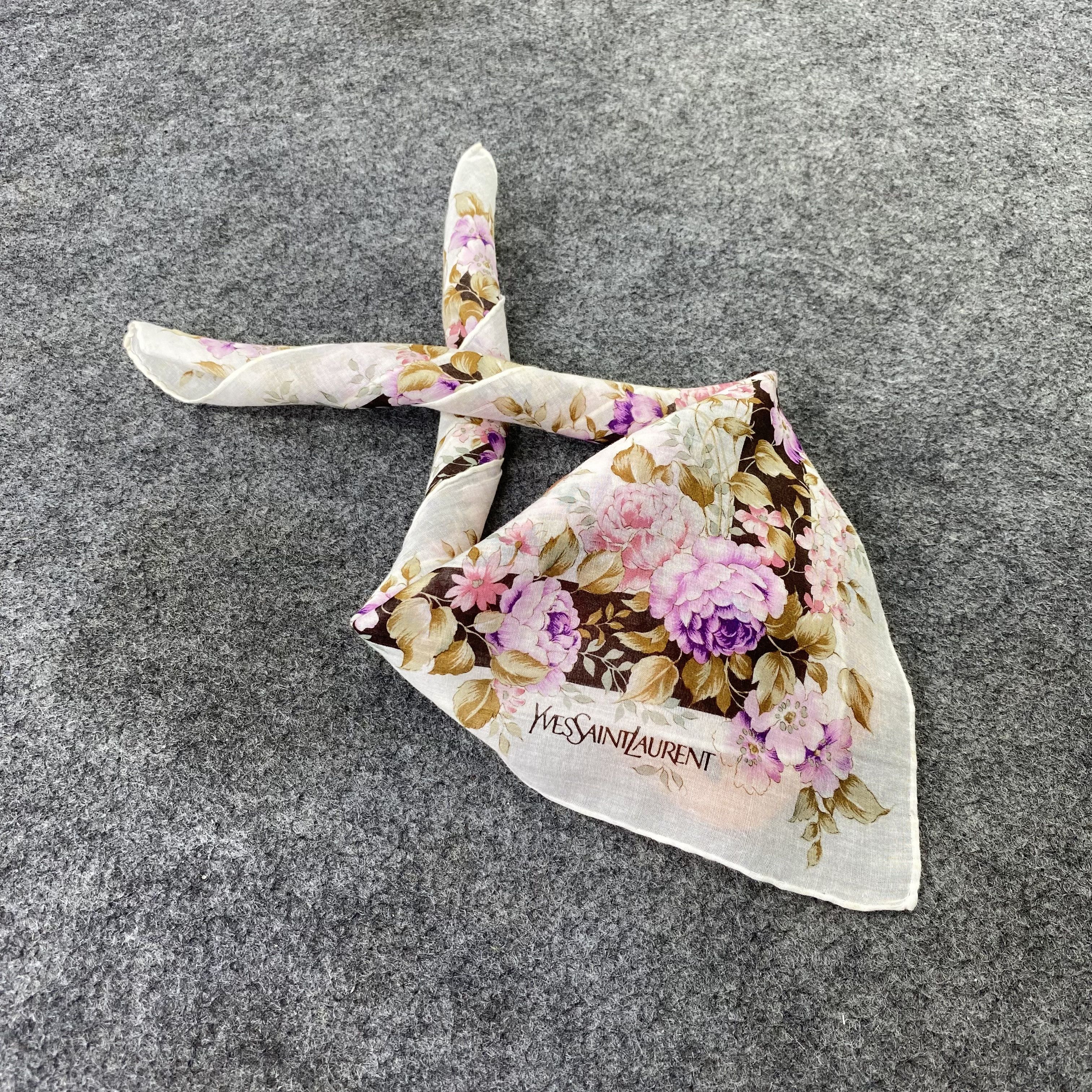 Vintage × Yves Saint Laurent Yves Saint Laurent Handkerchief / Bandana / Neckerchief-B526 Size ONE SIZE - 1 Thumbnail
