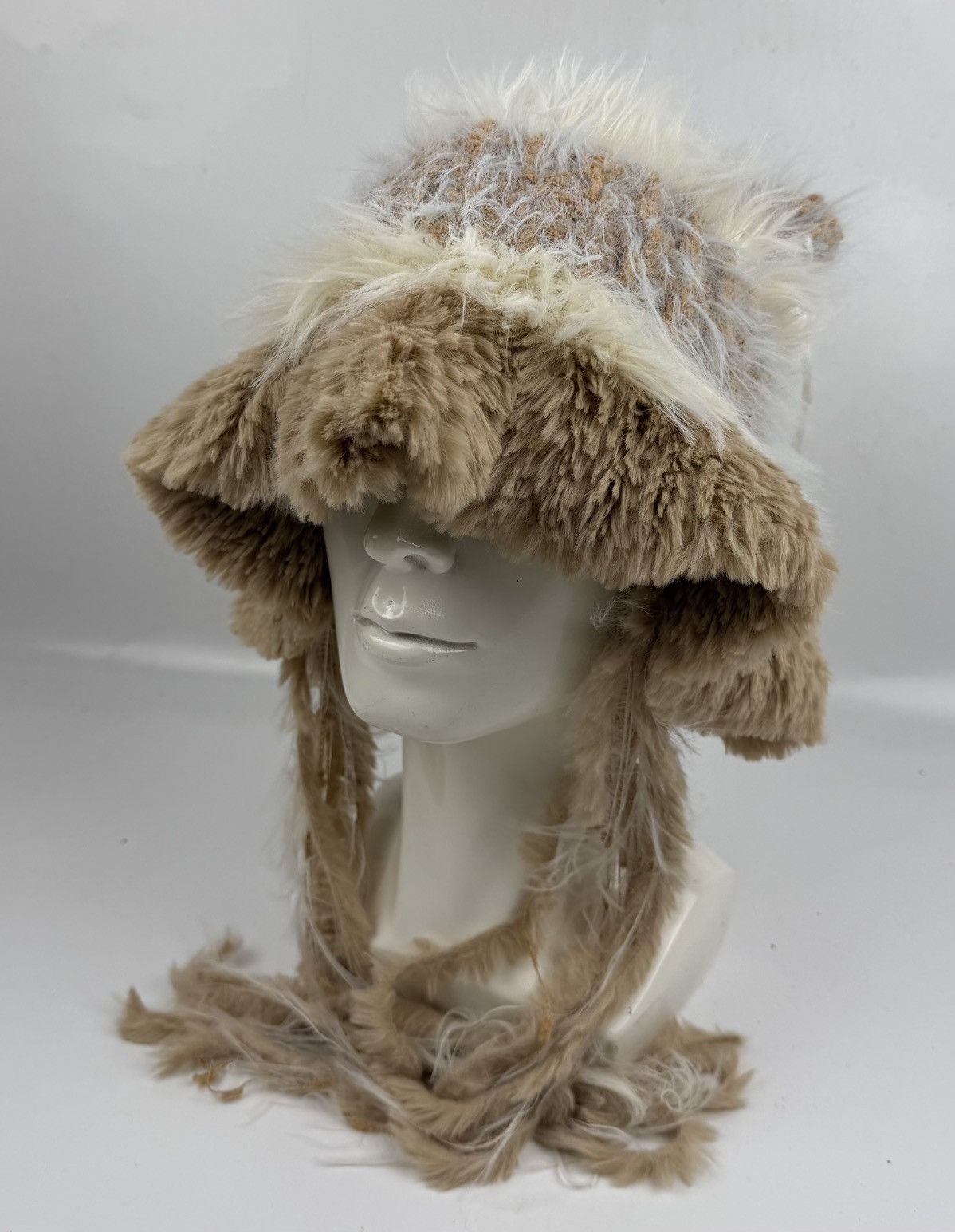 Japanese Brand rare design winter hat tc52 Size ONE SIZE - 1 Thumbnail