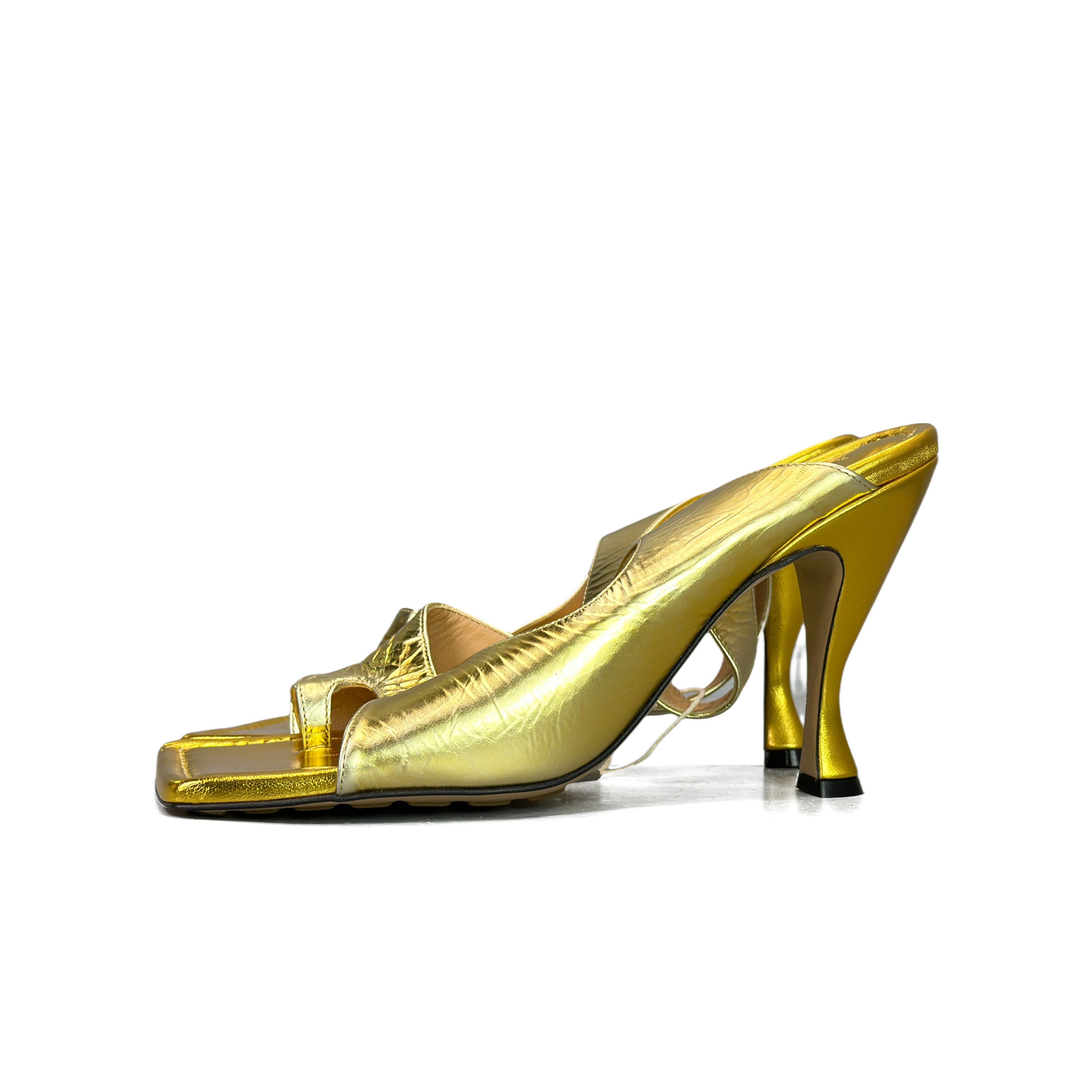 Bottega Veneta Bottega Veneta Gold Toe Loop Heels Size 38 Size US 8 / IT 38 - 1 Thumbnail
