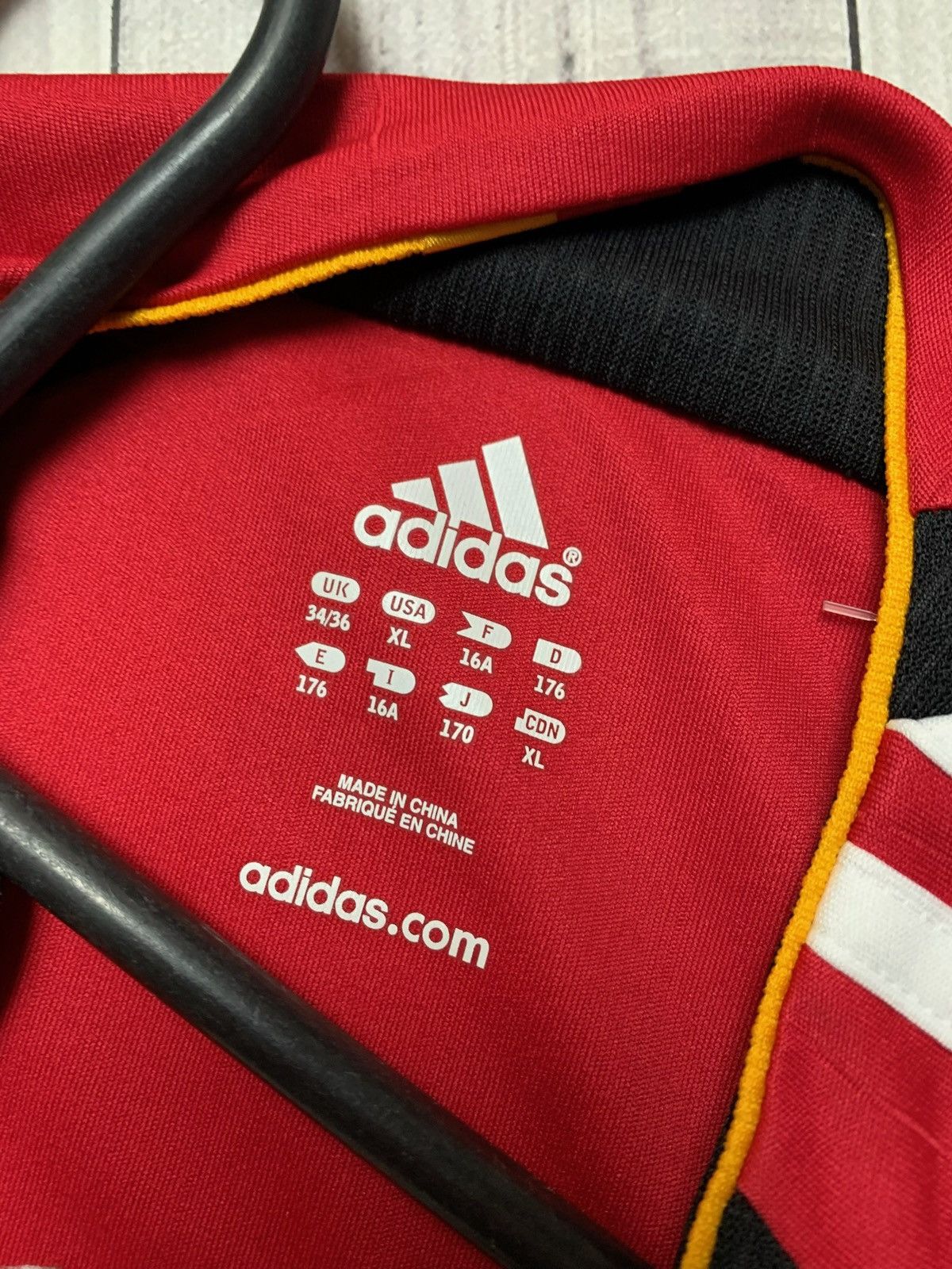 Adidas × Vintage Vintage adidas Deutschland red soccer jersey rare S Size US S / EU 44-46 / 1 - 3 Thumbnail