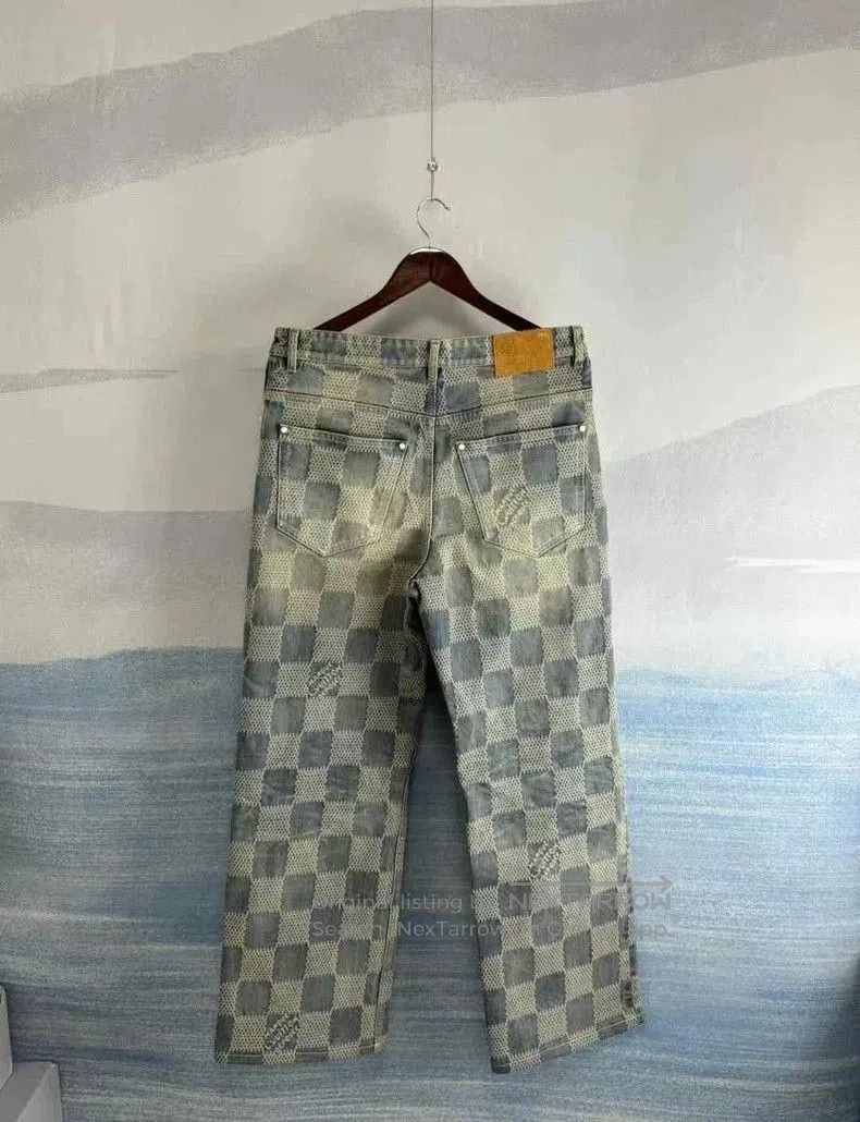 Louis Vuitton Louis Vuitton 24 new Philippine don do old chess. Size US 30 / EU 46 - 3 Thumbnail