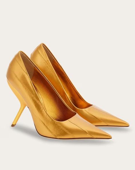 Salvatore Ferragamo o1s1rm0724 Eva Leather Pumps in Gold Size US 9.5 / IT 39.5 - 2 Thumbnail
