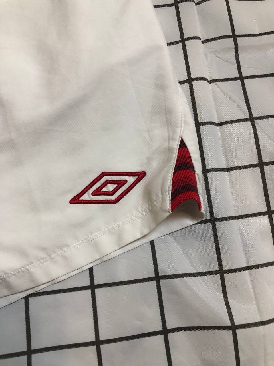 Umbro Umbro England Short Home Away Men's Football Soccer Size US 32 / EU 48 - 5 Thumbnail