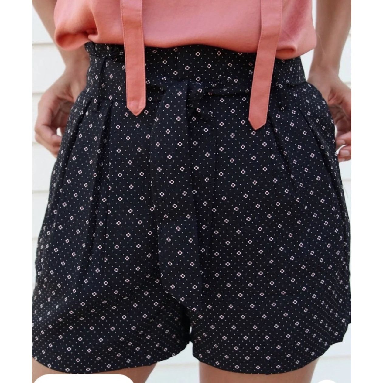 Other Bishop + Young Serafina Shorts Black Multi Positano Print M Size 30" / US 8 / IT 44 - 1 Thumbnail
