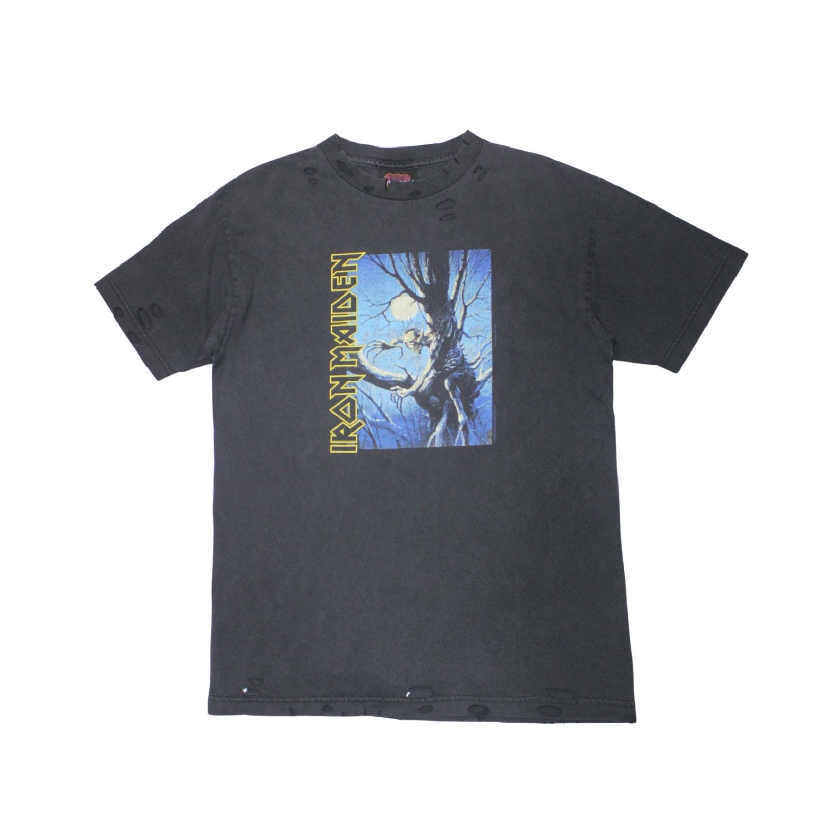Iron Maiden 2004 IRON MAIDEN “FEAR OF THE DARK" TEE Size US S / EU 44-46 / 1 - 1 Thumbnail