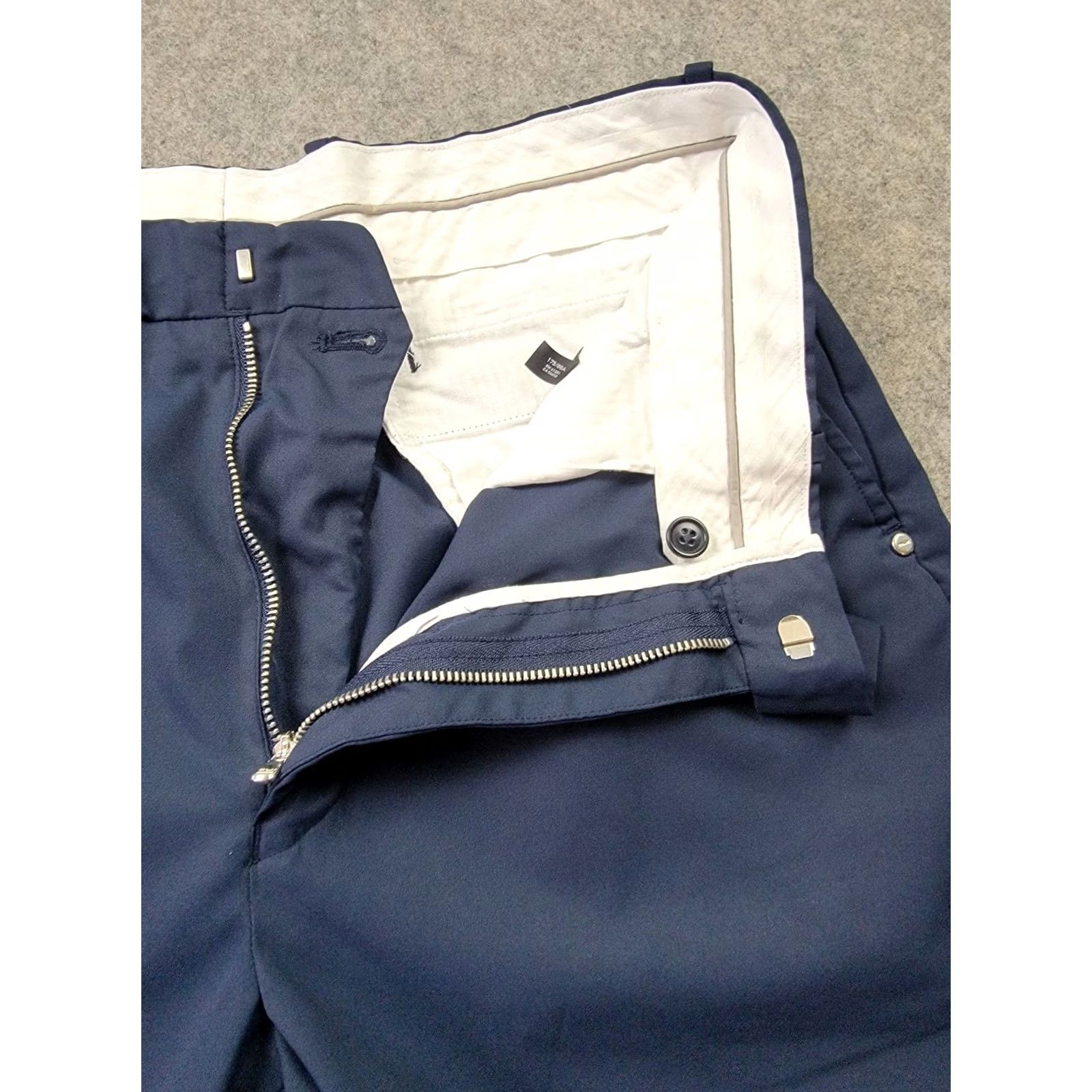 RLX Ralph Lauren RLX Ralph Lauren Pants Mens 34x32 Blue Dress Pants Straight Front Pockets Logo Casual Travel Sports Preppy 90s? Size US 34 / EU 50 - 4 Thumbnail
