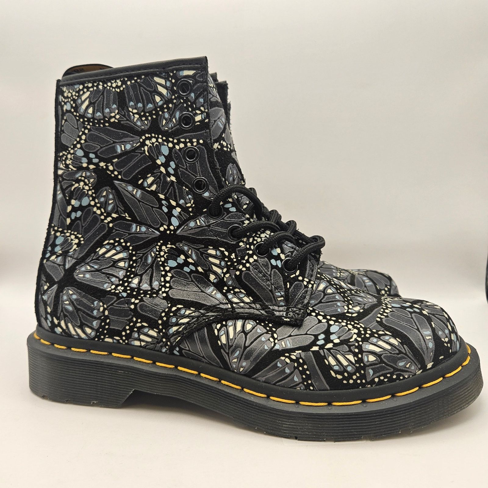 Dr. Martens DR. MARTENS 1460 WOMEN'S 6 BUTTERFLY LACE UP BOOTS BLUEPRINT Size US 6 / IT 36 - 3 Thumbnail