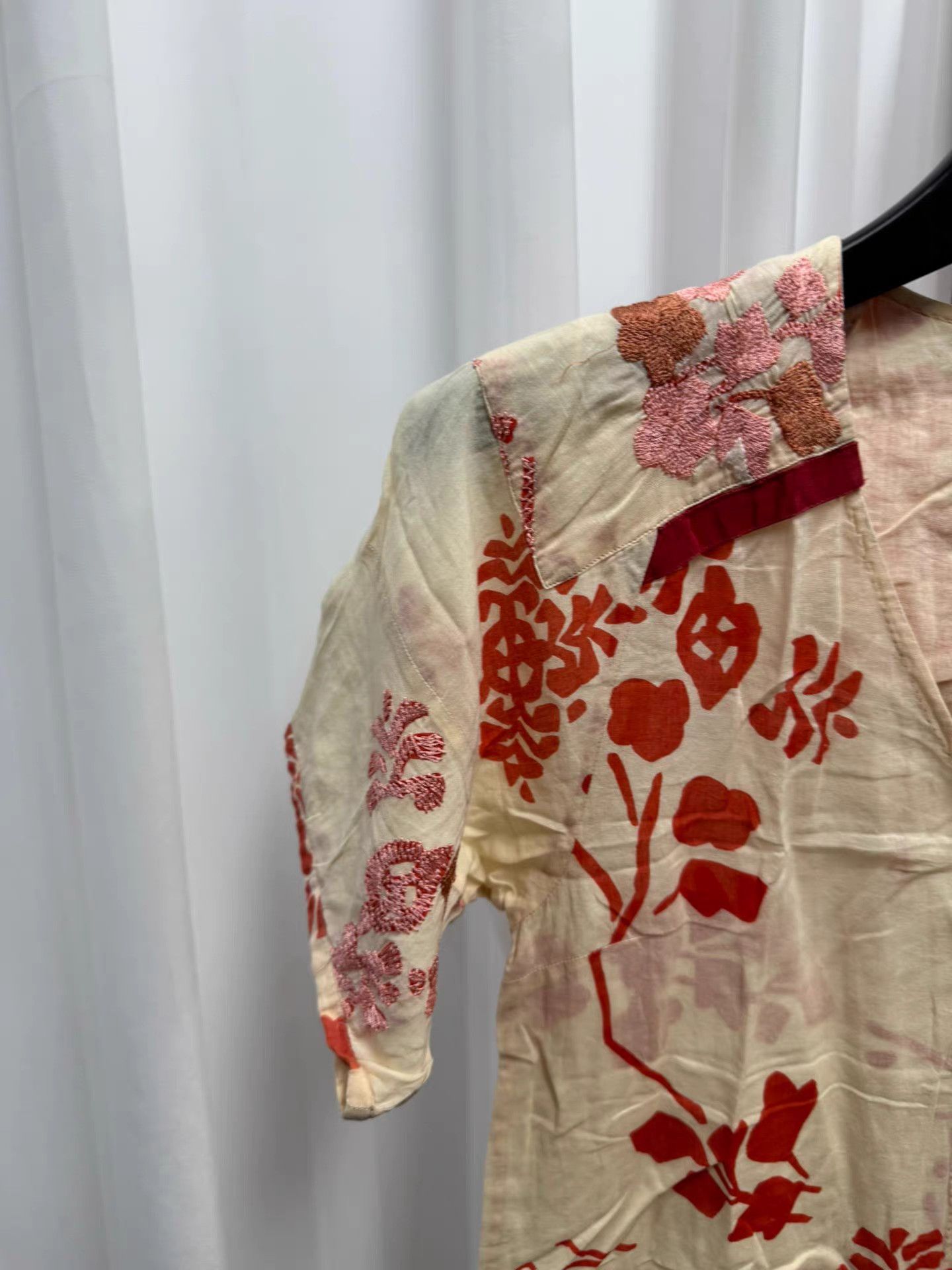 Dries Van Noten Dries van noten Embroidered Flower Short Sleeve K20 Size XS / US 0-2 / IT 36-38 - 5 Thumbnail