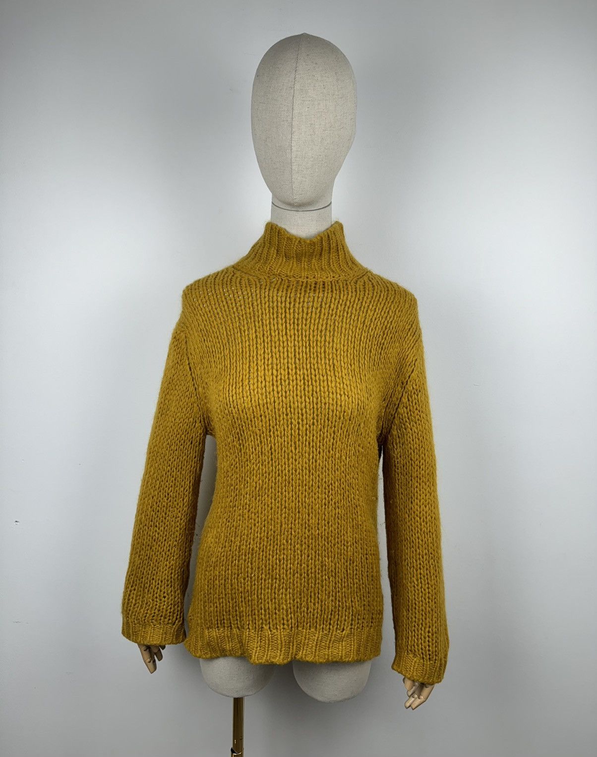 Massimo Dutti Women’s Massimo Dutti Mohair Sweater Pullover size S Size S / US 4 / IT 40 - 1 Thumbnail