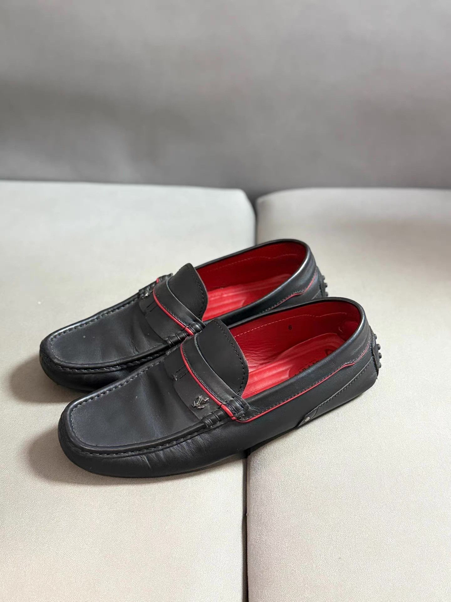 Tod's Tod's Black Ferrari Driving Shoes Ｑ20 Size US 7 / EU 40 - 1 Thumbnail