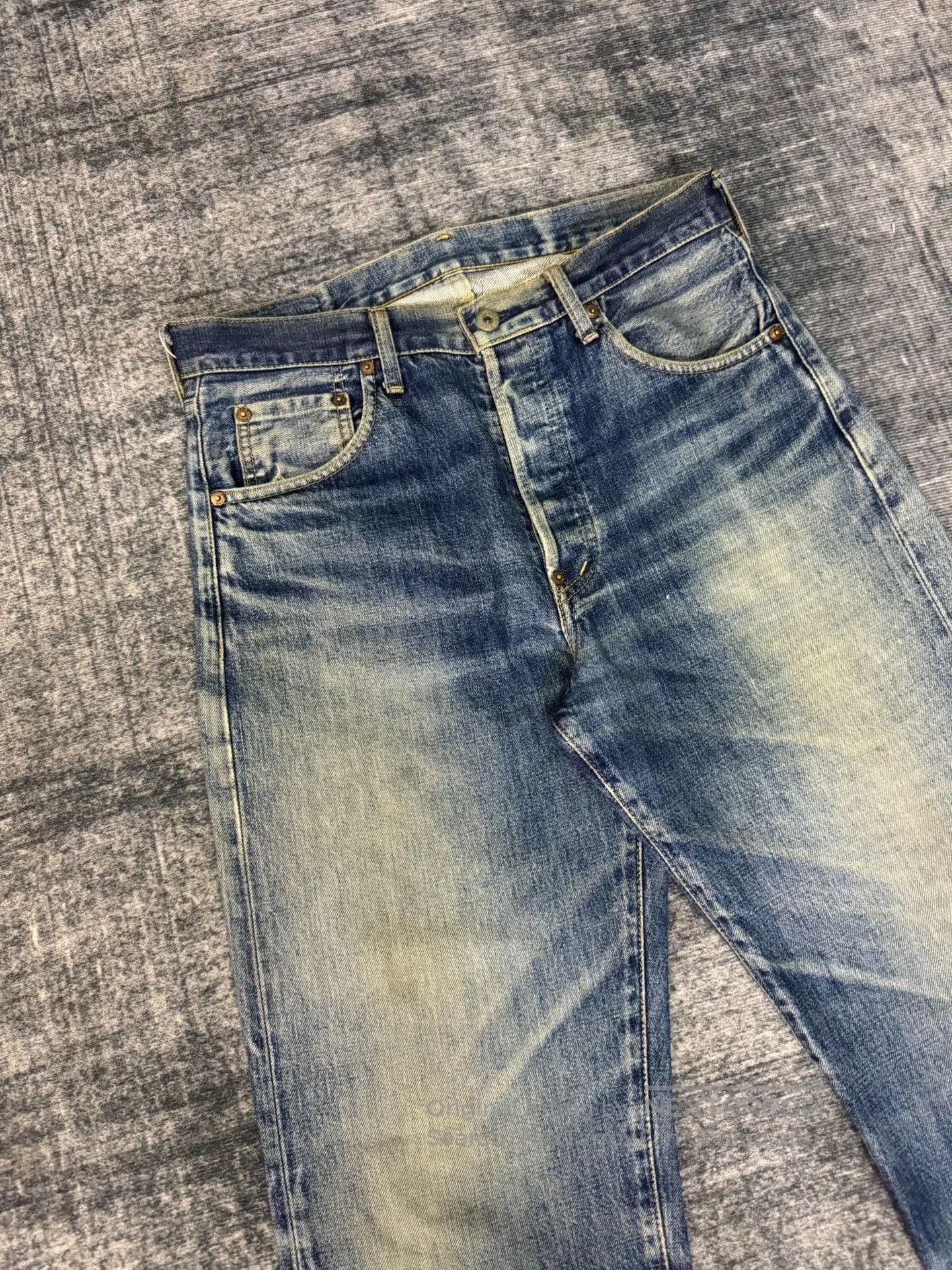 Levi's Vintage Levis 702 LVC Jeans. Size US 32 / EU 48 - 2 Thumbnail