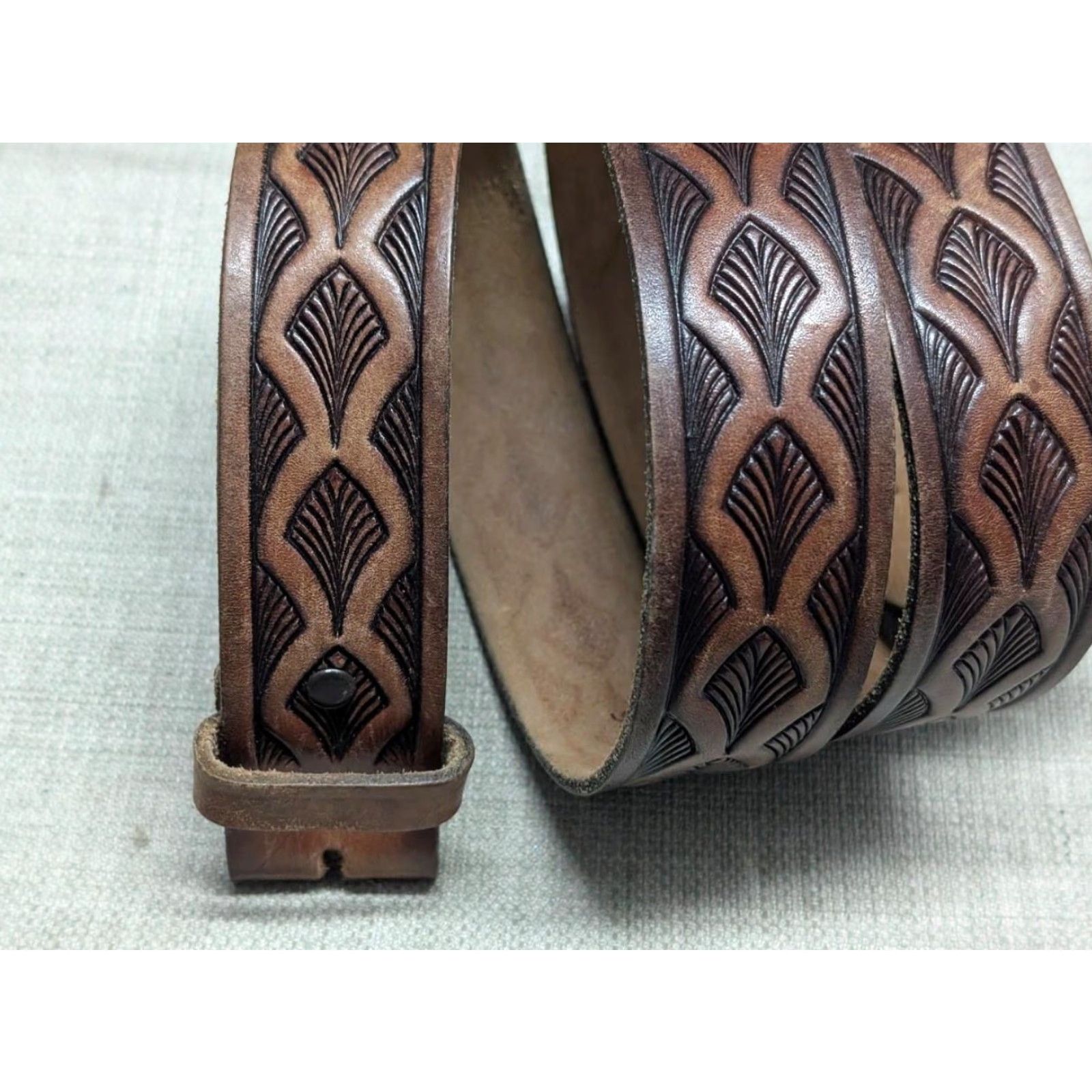 Vintage VINTAGE USA MADE TOOLED BUCKLE BELT Western Belt 42 Brown Cowhide Leather Men XS? 42 is size not XS Size 42 - 2 Thumbnail