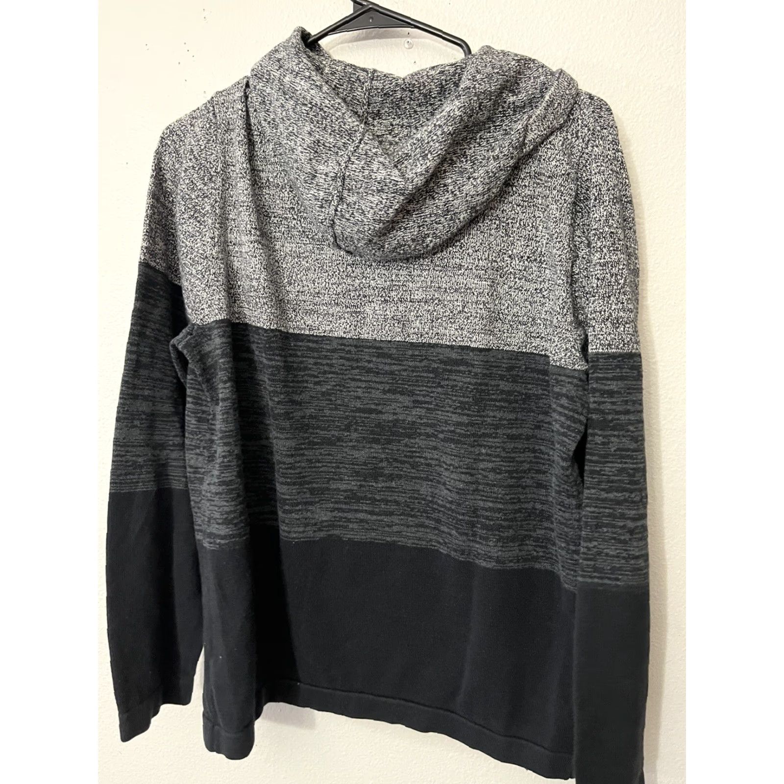 Express Express Gray Color block Hoodie Pullover Long Sleeved Fleece Zip 1/4 Hooded Pockets M Medium Women Shirt/Coat (adapt to best structure) Size M / US 6-8 / IT 42-44 - 2 Thumbnail