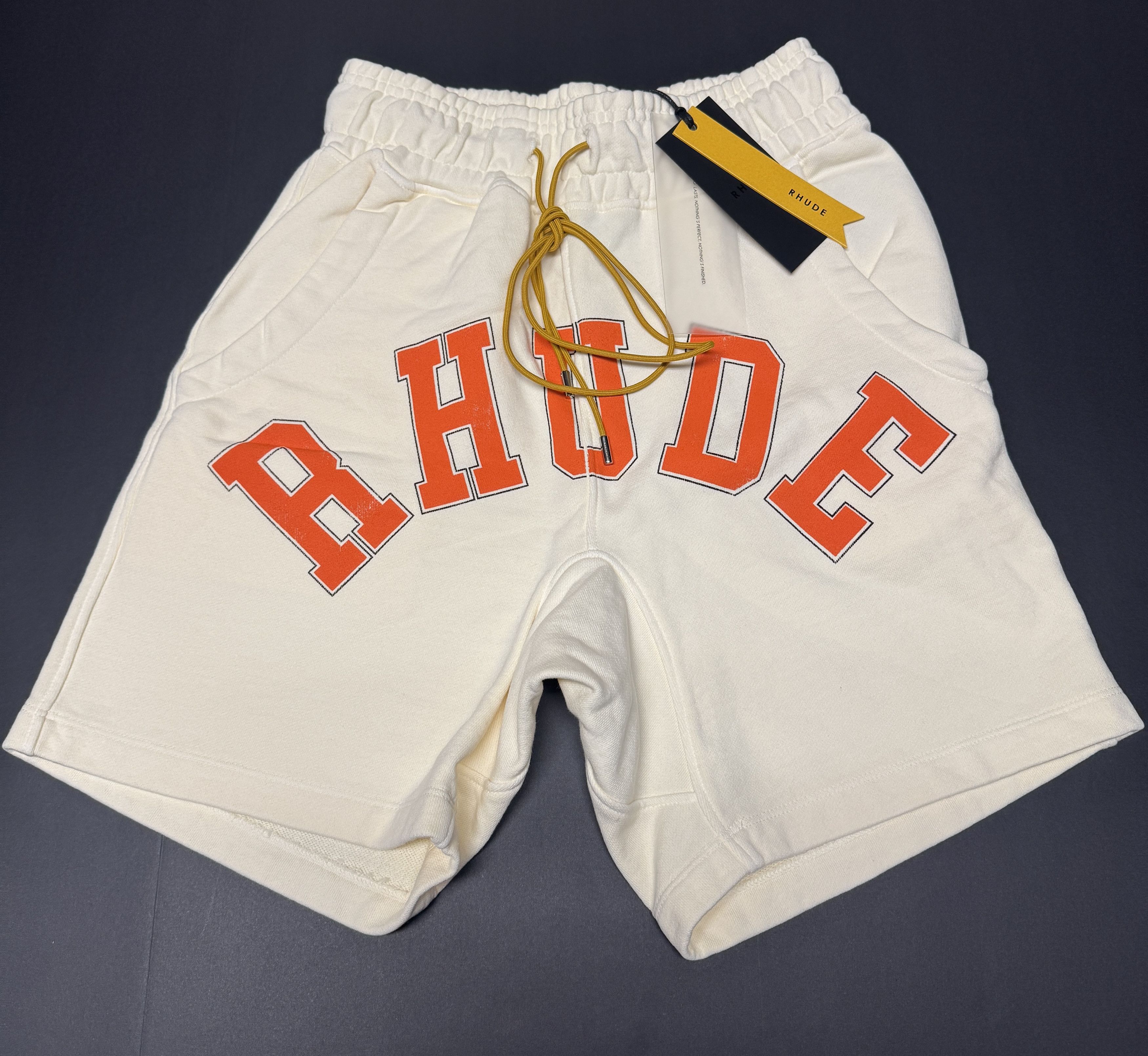 Rhude Rhude Logo Sweatshorts Orange/Cream Size US 30 / EU 46 - 1 Thumbnail