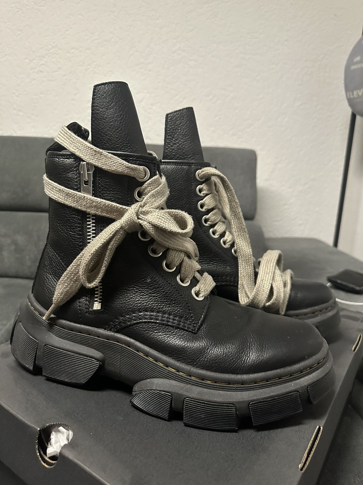 Dr. Martens × Rick Owens RICK OWENS X DR. MARTENS 1460 DMXL JUMBO LACE BOOT Size US 12.5 / EU 45-46 - 2 Thumbnail
