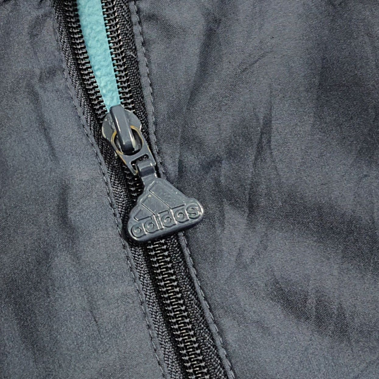 Adidas Vintage Adidas Stripes Custom Yohji Logo Jacket C281N12 Size US M / EU 48-50 / 2 - 8 Thumbnail