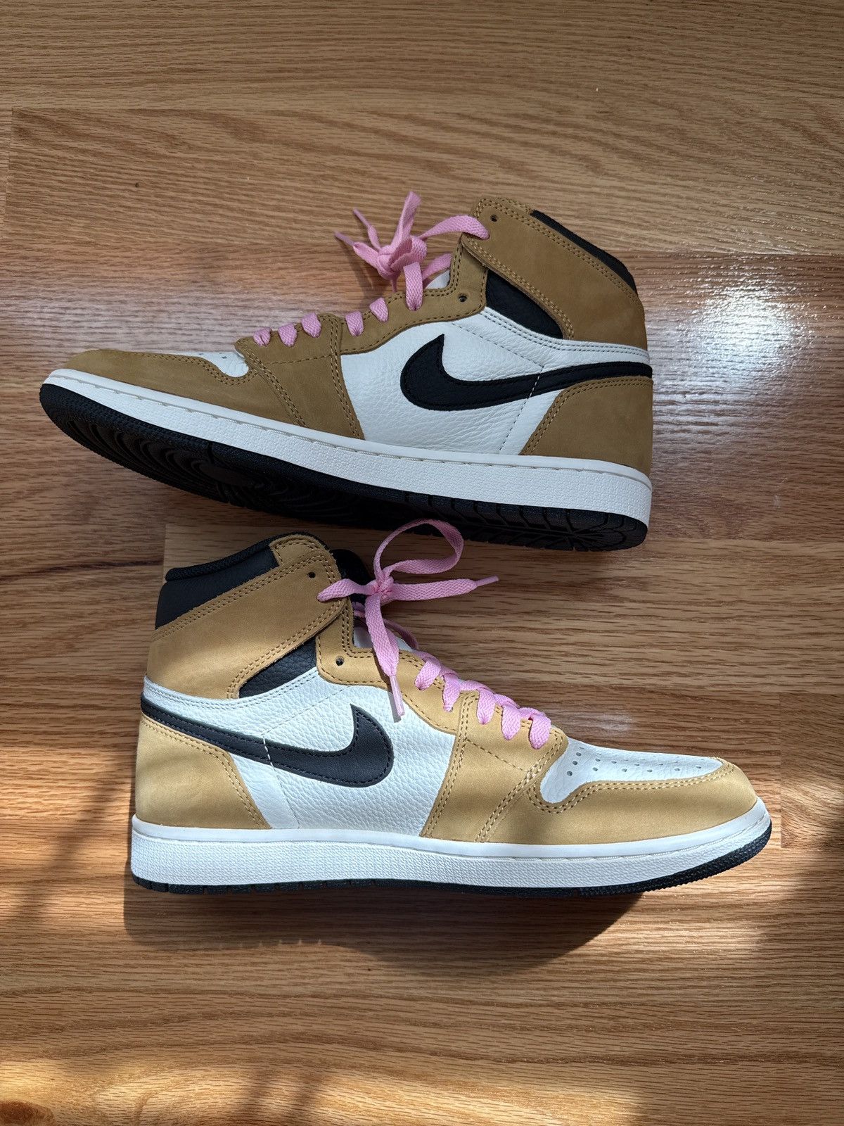 Nike Rookie of the year 1s Size US 10 / EU 43 - 6 Thumbnail