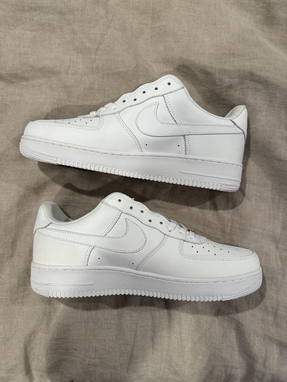 Nike Air Force One Size US 12 / EU 45 - 1 Thumbnail