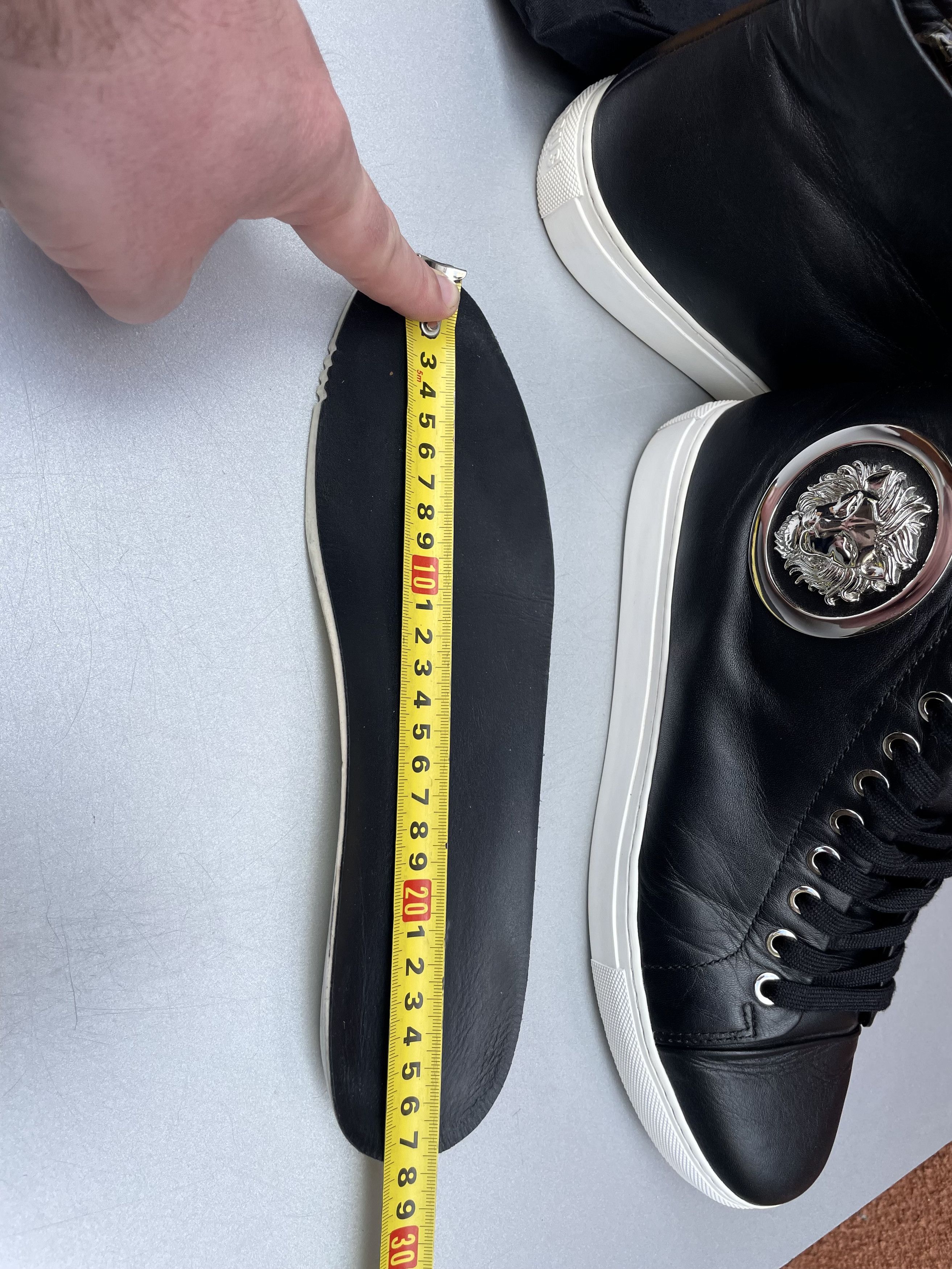 Versus Versace Rare Versace versus hi-top logo silver Size US 8 / EU 41 - 10 Thumbnail