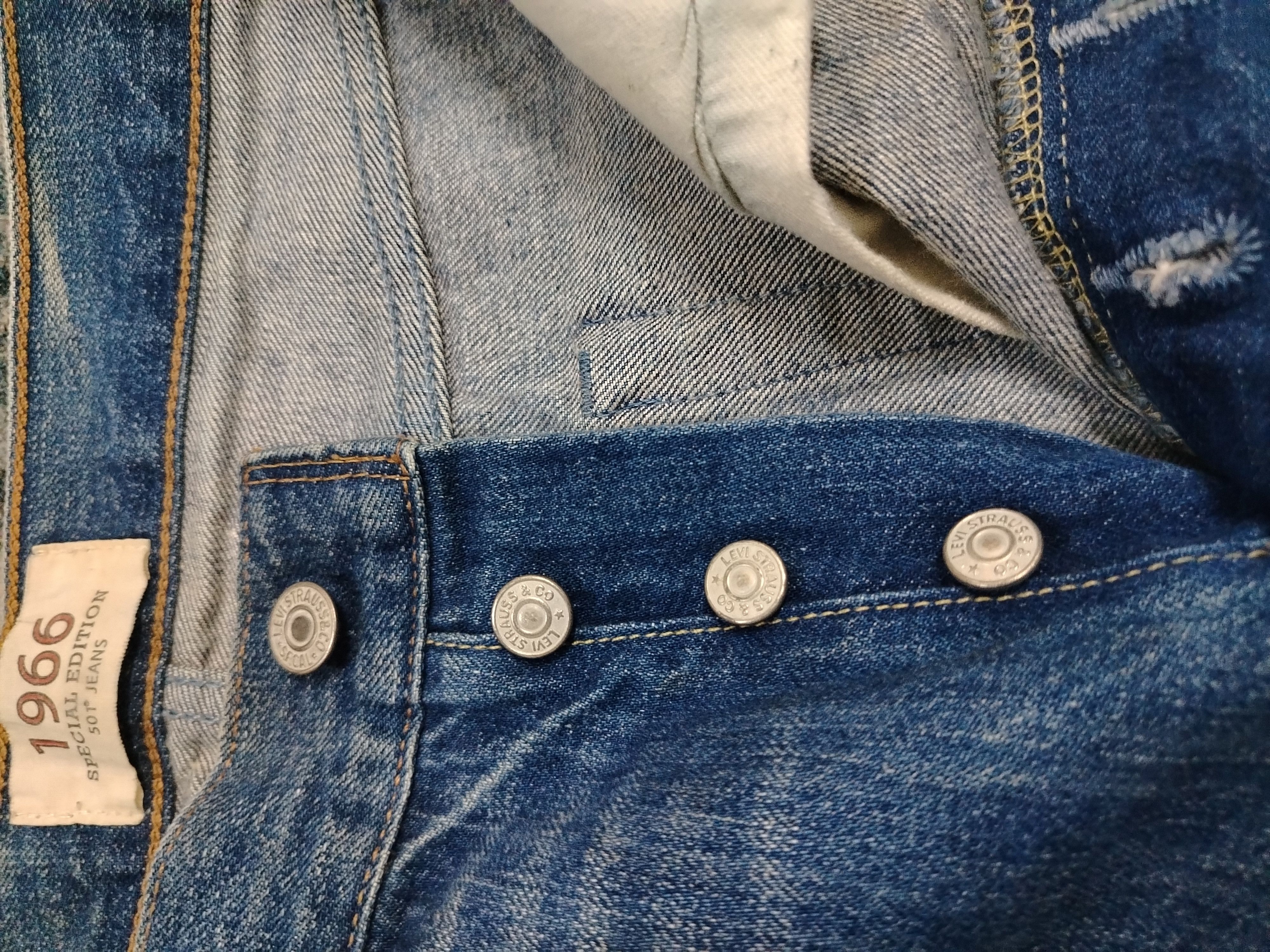 Levi's Vintage Clothing Levis 501 special edition 1966 Size US 30 / EU 46 - 13 Thumbnail
