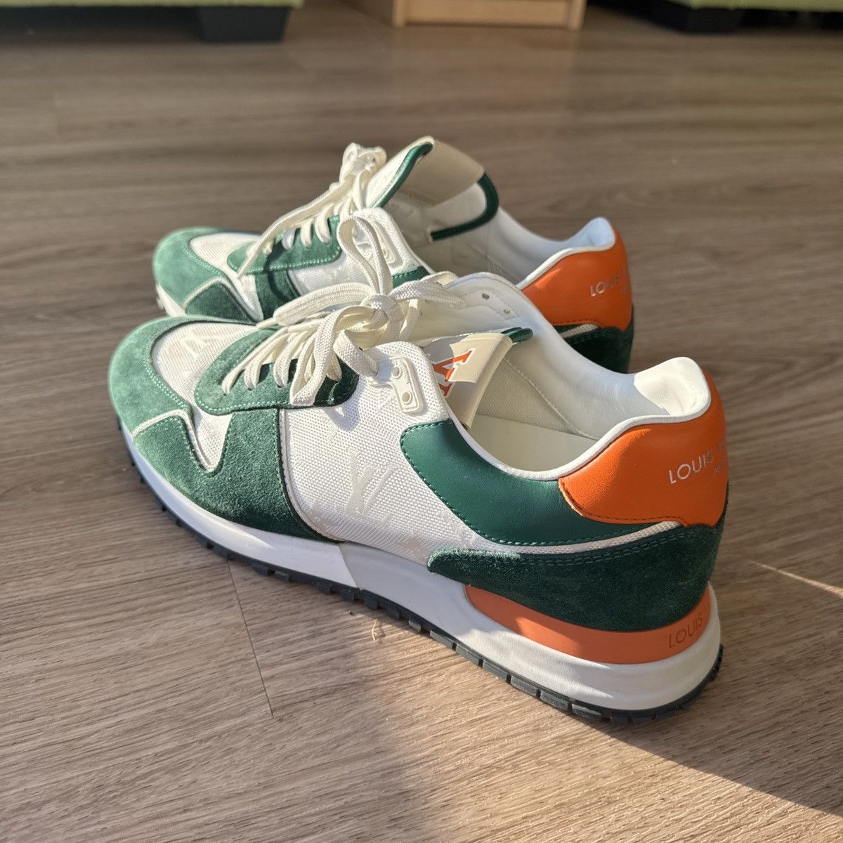 Louis Vuitton Louis Vuitton Run Away Sneaker Monogram Green White Orange 8 Size US 8 / EU 41 - 2 Thumbnail