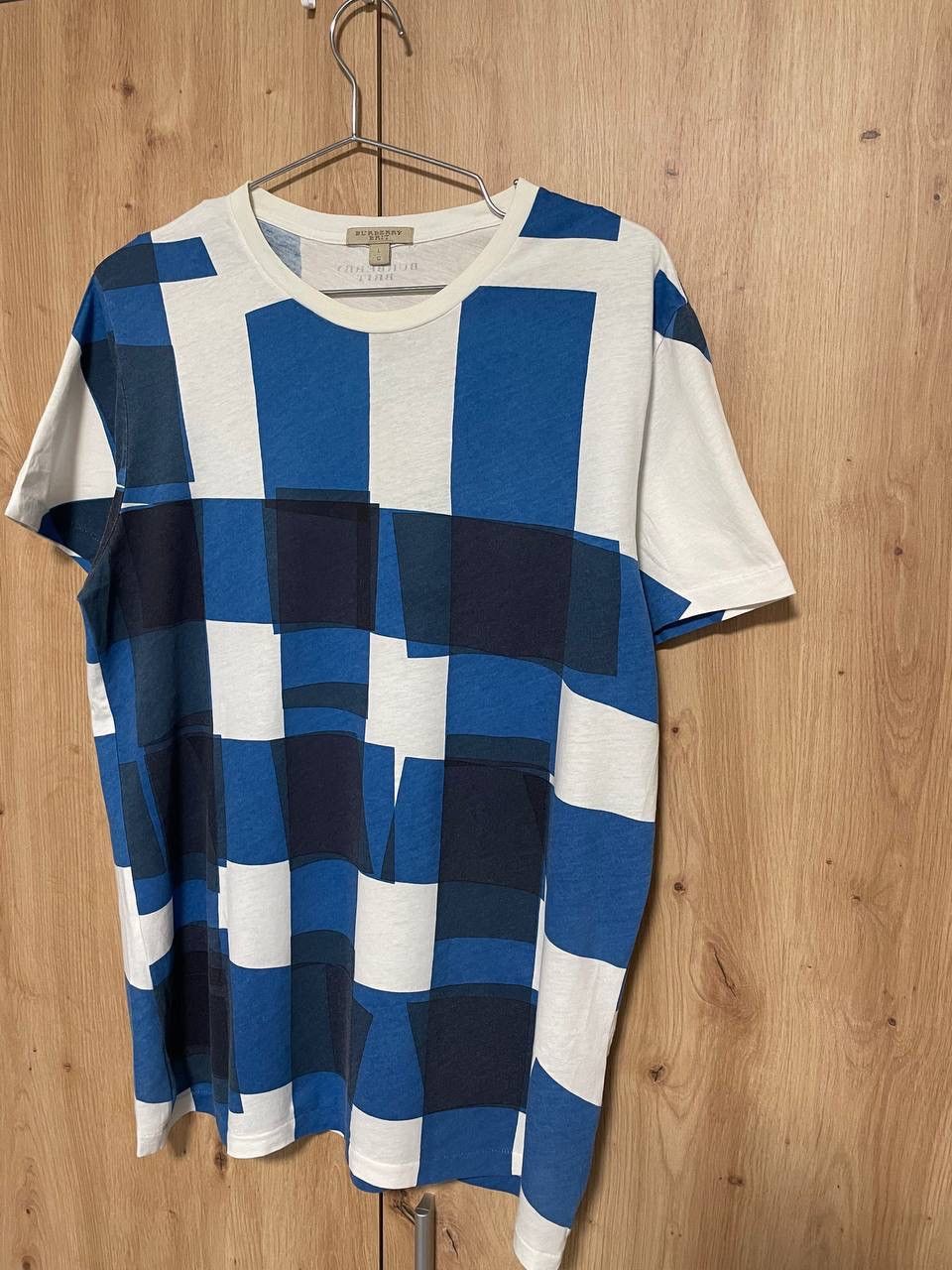Burberry Burberry Brit FULL CELL Rare Overprint Tee L Size Size US L / EU 52-54 / 3 - 4 Thumbnail