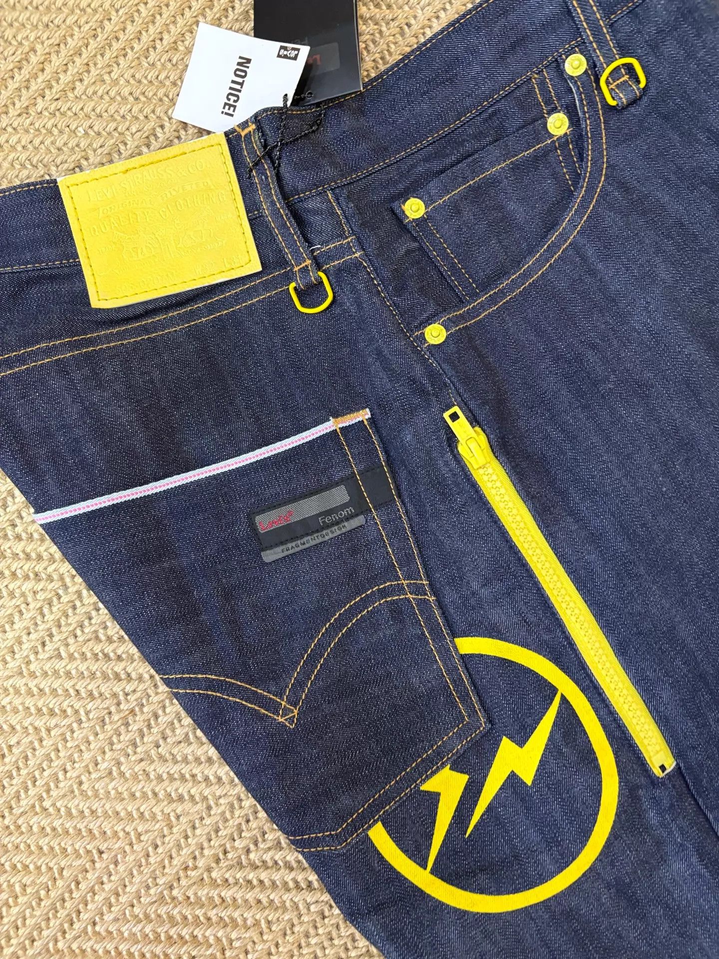 Levi's Levis Fenom Yellow Flash Raw 505 W32 New Jeans Size US 32 / EU 48 - 5 Thumbnail