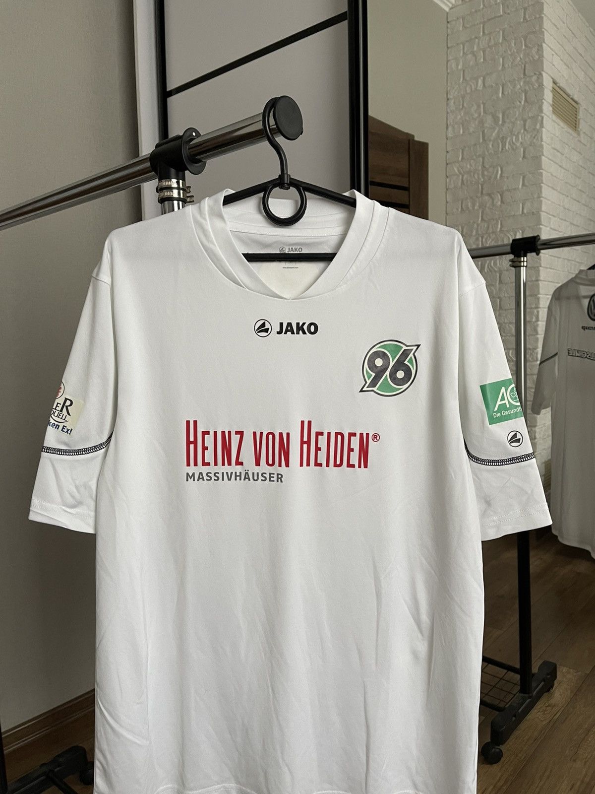 Other 2015/2016 Hannover 96 Jako Soccer Jersey T-Shirt Tee Size US M / EU 48-50 / 2 - 4 Thumbnail