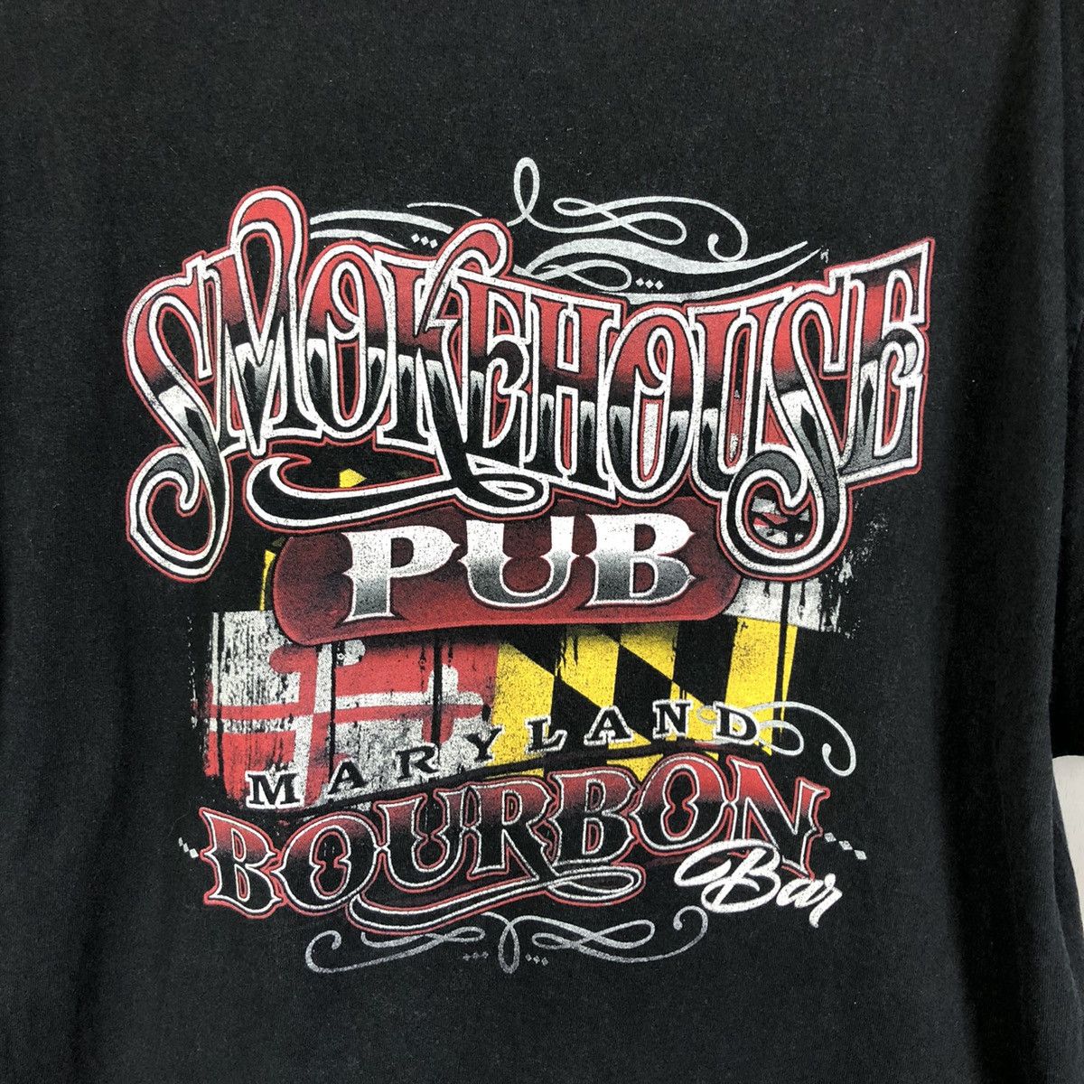 Vintage 🔥Steals🔥 SmokeHouse Pub Bourbon Tshirt Size US XL / EU 56 / 4 - 8 Thumbnail