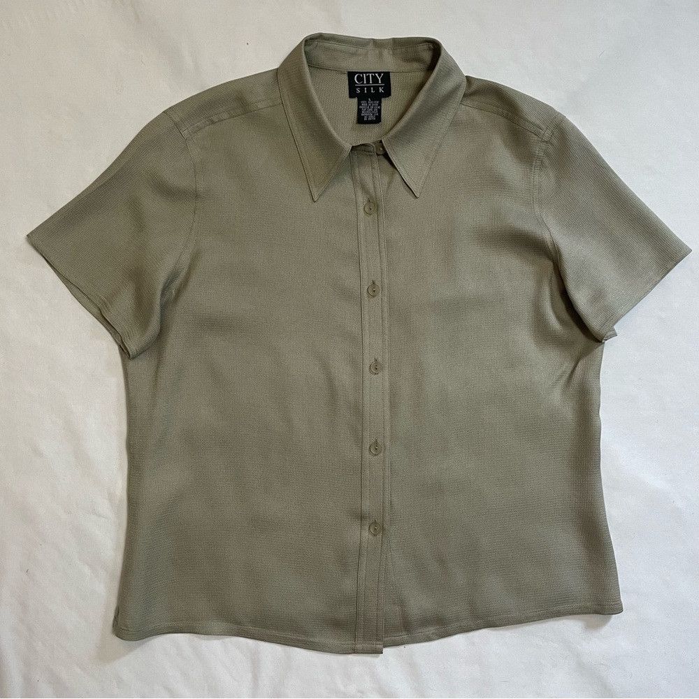Other City Silk 100% Silk Short Sleeve Olive Blouse Size L Size L / US 10 / IT 46 - 8 Thumbnail