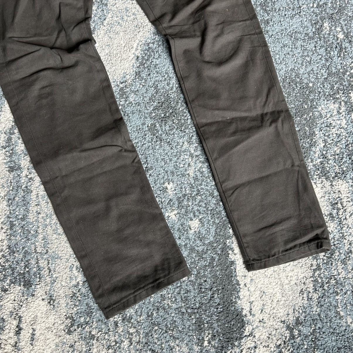 Naked & Famous AUTUMN 2020 Made in Canada BLACK STEEL DUCK CANVAS SELVEDGE Size US 33 - 13 Thumbnail