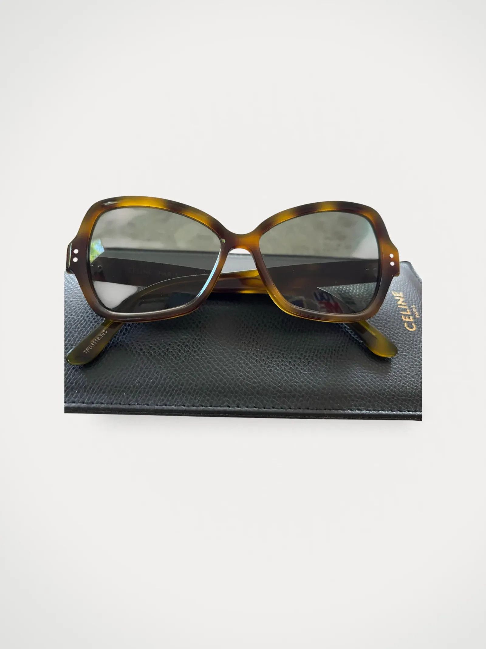 サングラス Celine Sunglasses CL40249U 01A Black Monochrome Celine Monochroms CL40249U 01A Sunglasses - US