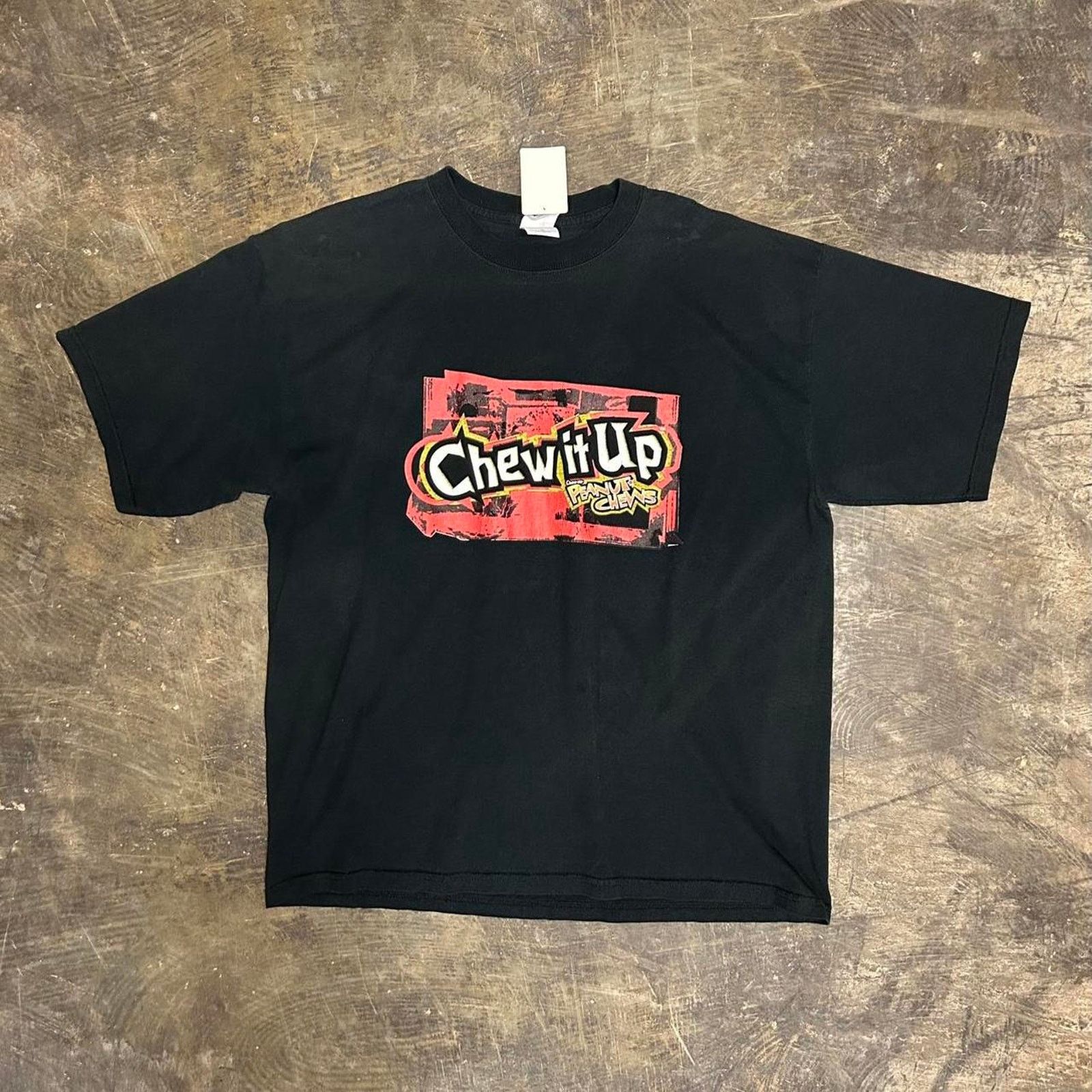 Gildan Chew It Up Peanut Peanut Chews promo tee - black & red Size US XL / EU 56 / 4 - 1 Thumbnail