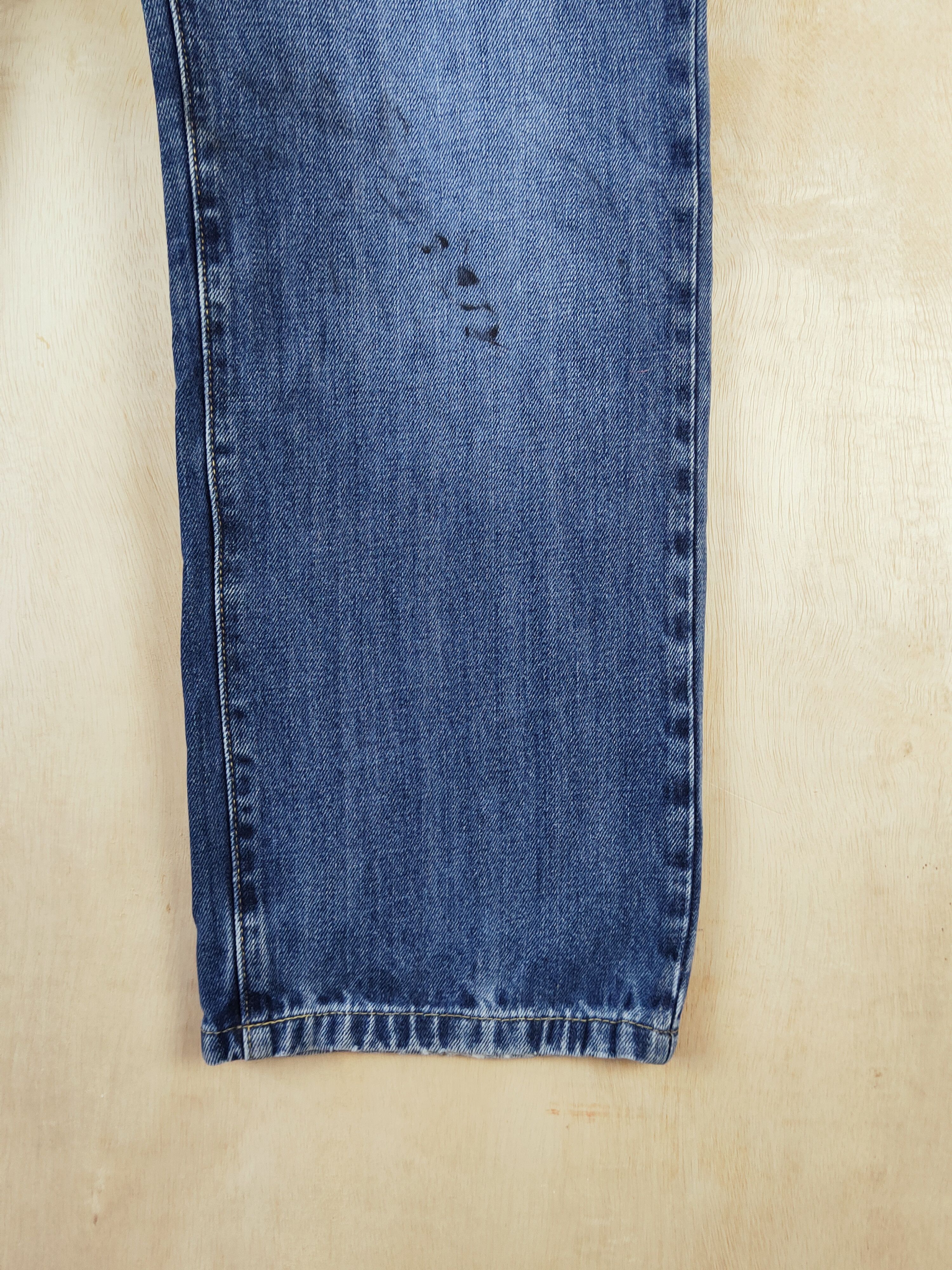 Japanese Brand Uniqlo japanese fabric by Kaihara Ripped Jeans #S2646 Size US 36 / EU 52 - 6 Thumbnail