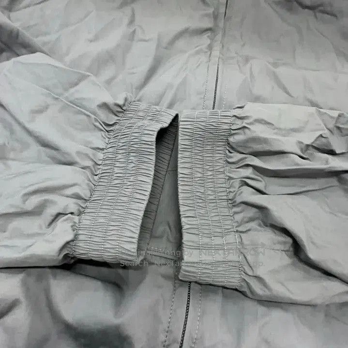 Balenciaga Balenciaga Oversized Logo Zip Jacket. Size US XS / EU 42 / 0 - 6 Thumbnail