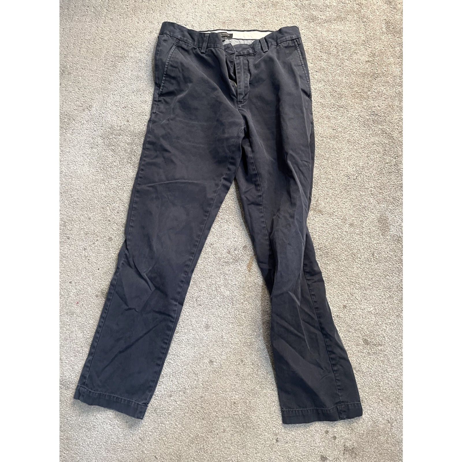 Banana Republic BANANA REPUBLIC Aiden Chino Pants Blue Solid Mens 31x32 Cotton Blend Distressed Casual Straight Front Zip Ordinary? Size US 31 - 3 Thumbnail