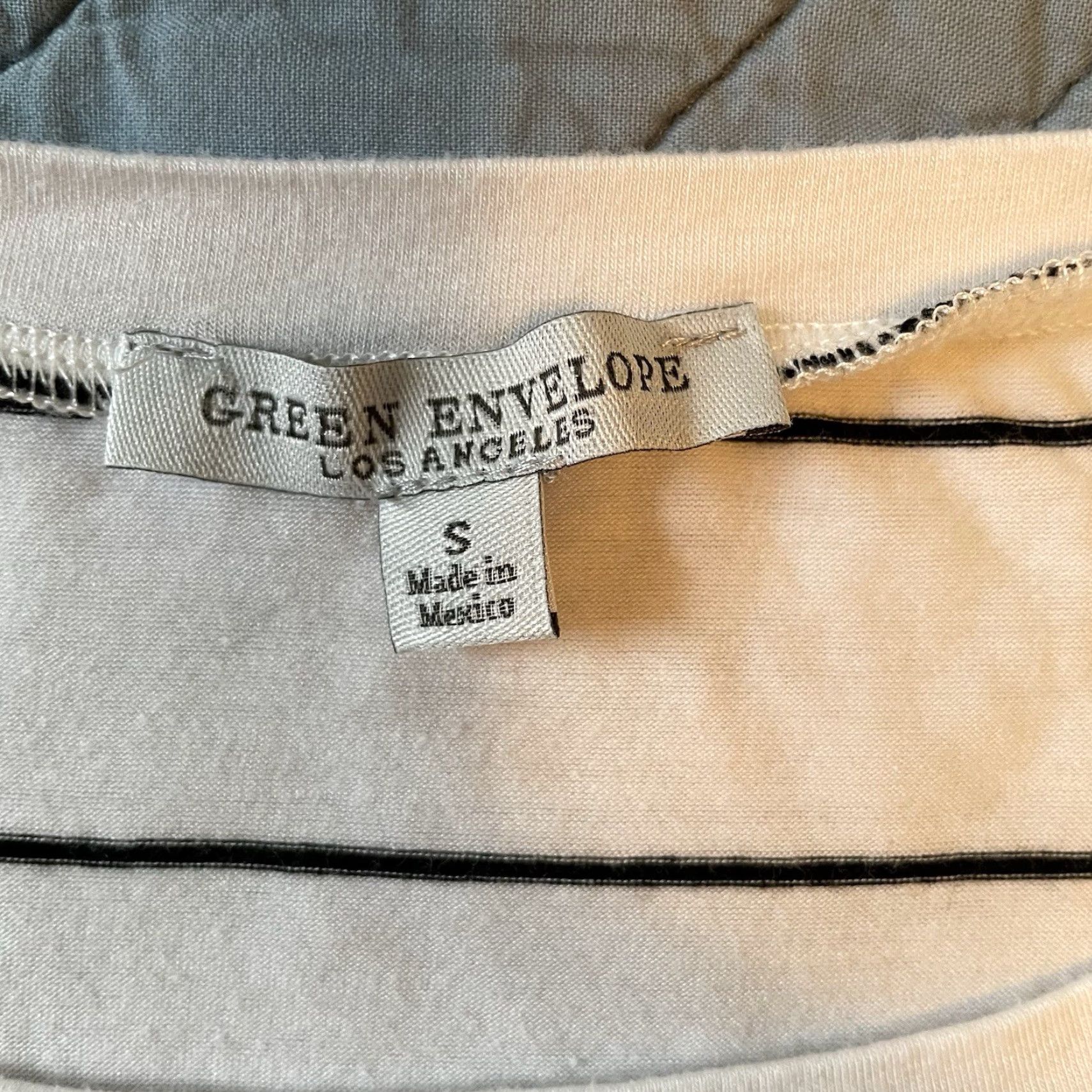 Vintage Green Envelope Top Womens S Ivory Black Striped Round Neck T-Shirt Short Sleeve Size S / US 4 / IT 40 - 4 Thumbnail