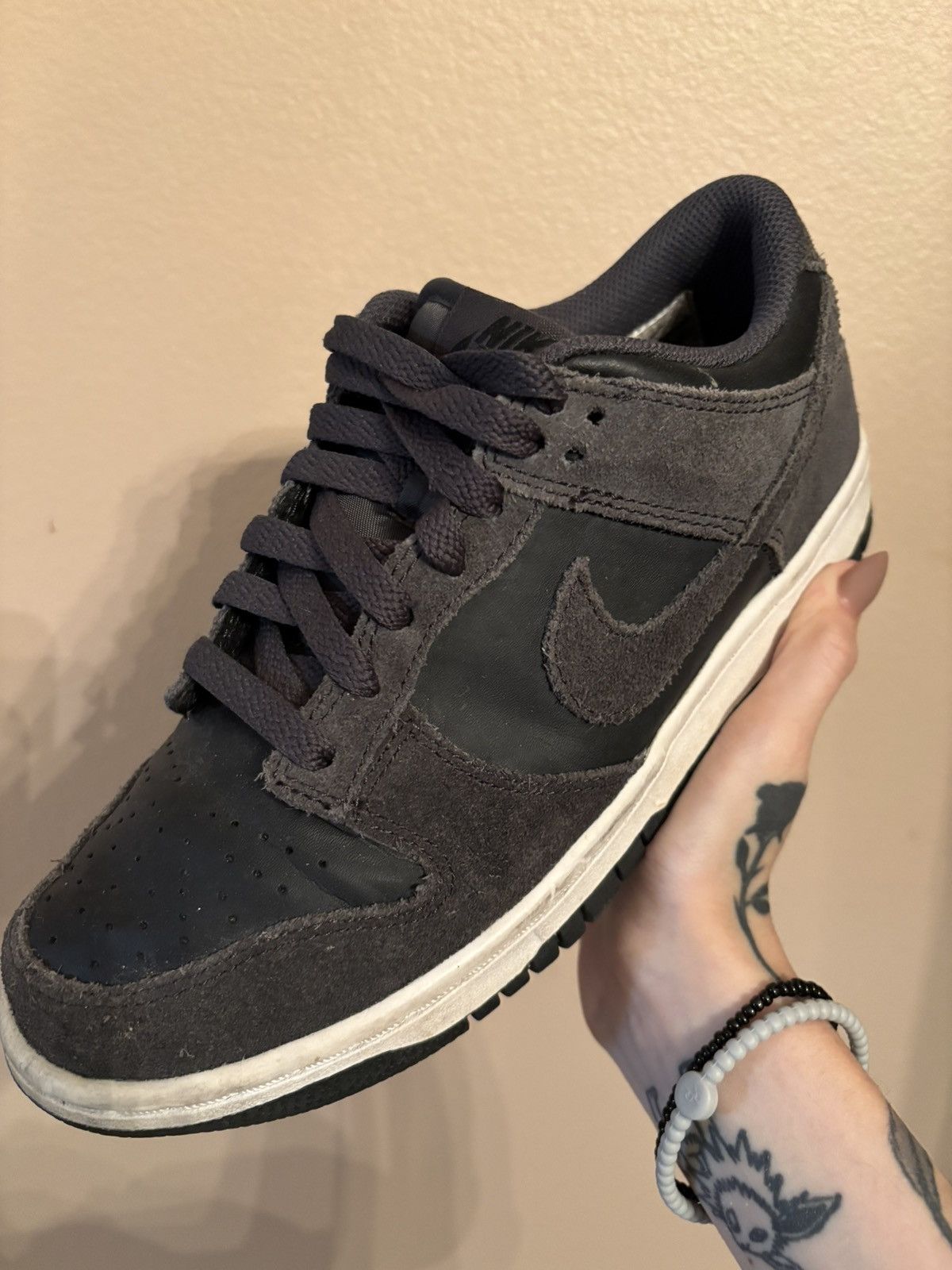 Nike Nike Dunk Low GS 'Anthracite' Size US 6 / EU 39 - 1 Thumbnail