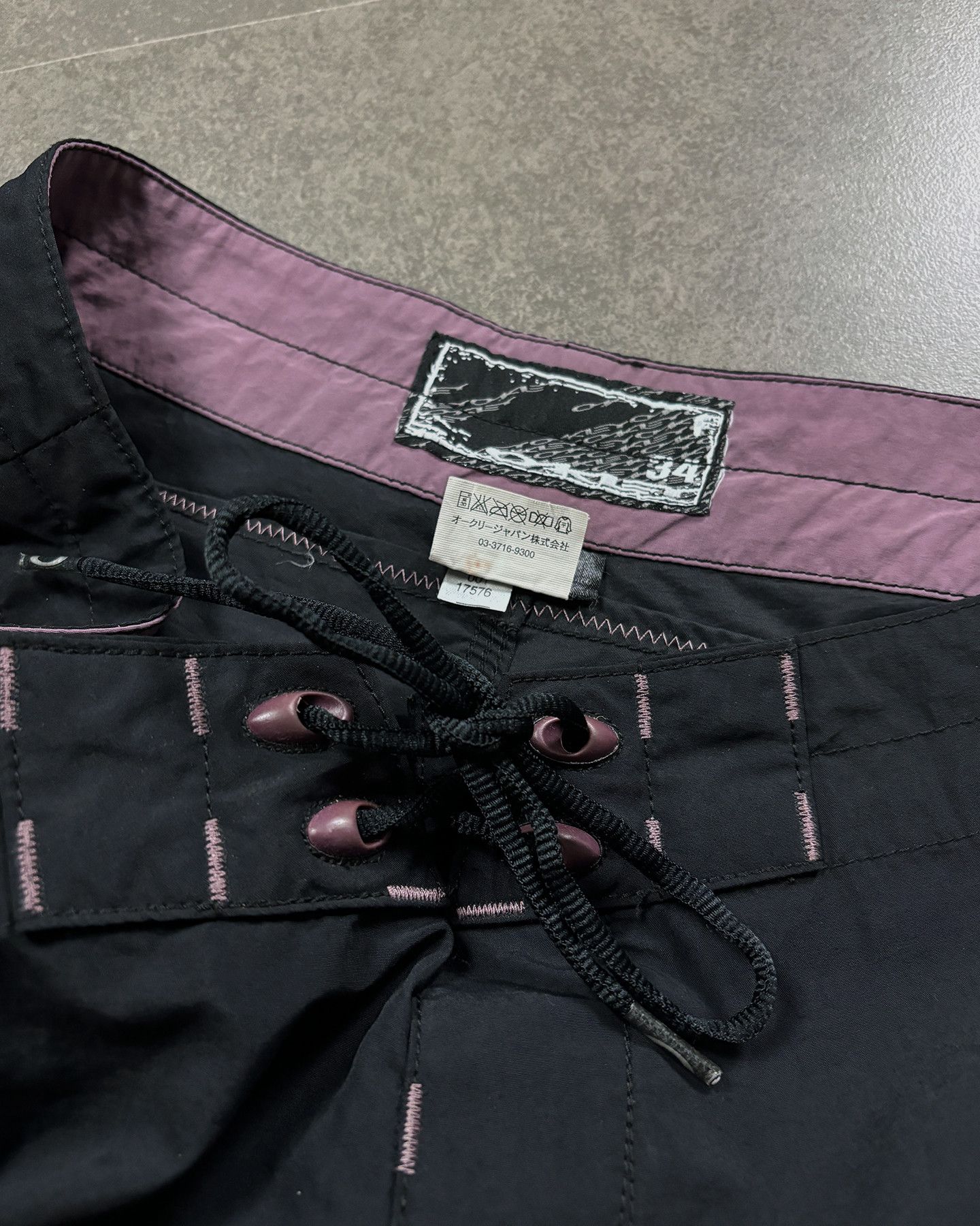 Oakley Oakley Panelled Board Short Vintage Size US 34 / EU 50 - 8 Thumbnail