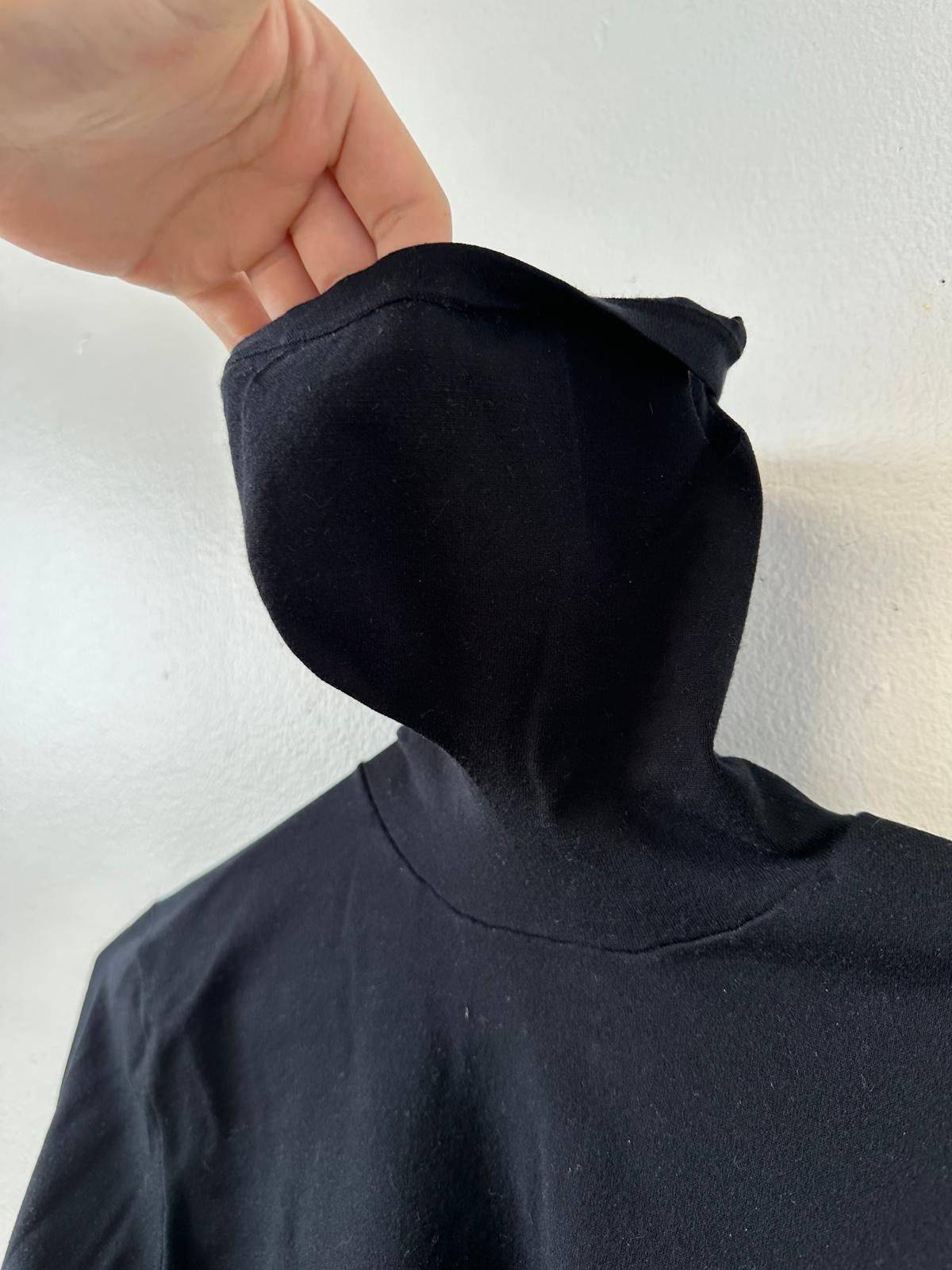 Balenciaga Balenciaga Turtleneck with Mask Size US M / EU 48-50 / 2 - 3 Thumbnail