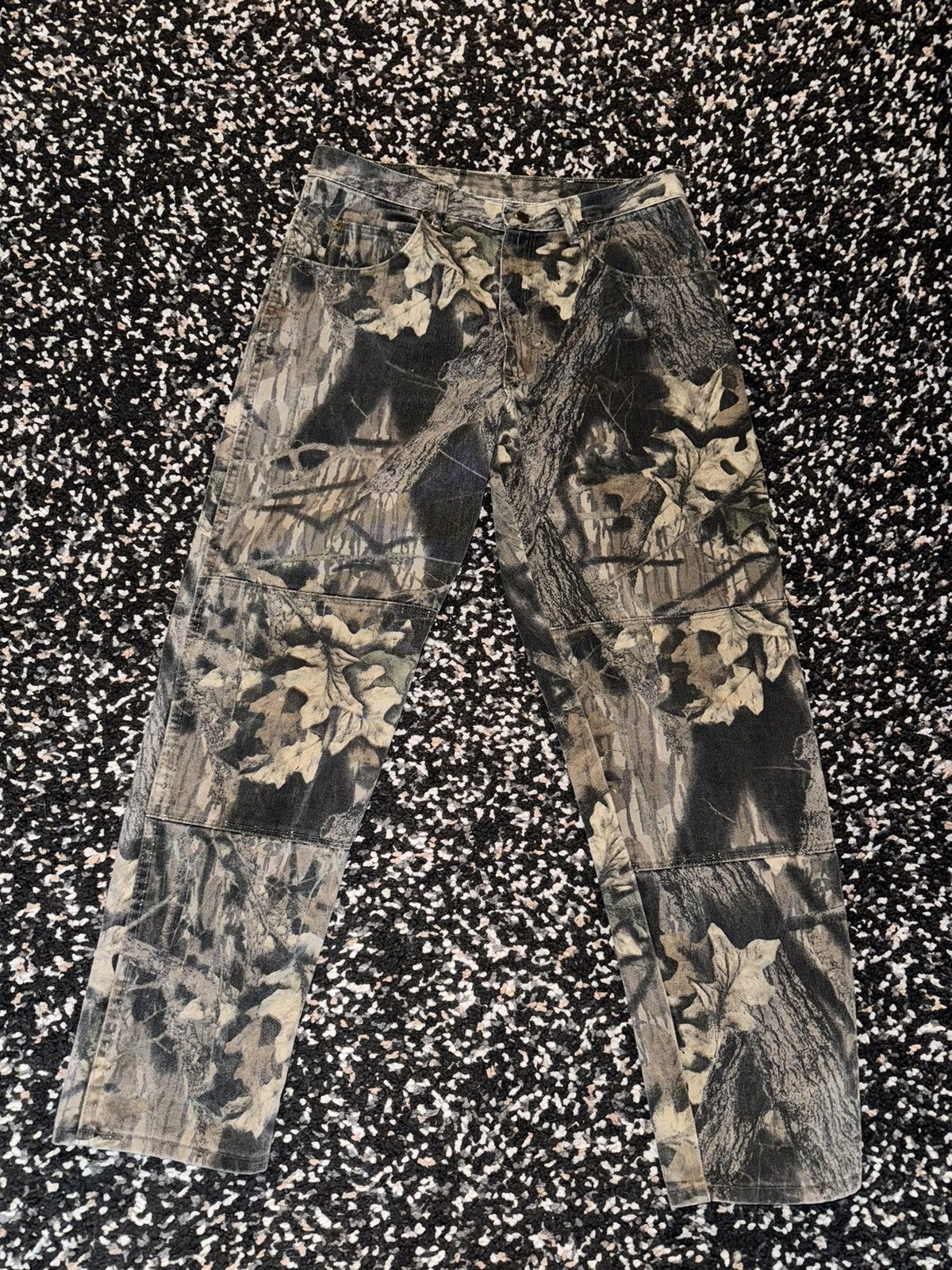 Realtree × Wrangler 34 x 32 Vintage Real Tree Wrangler Double Knee Size US 34 / EU 50 - 1 Thumbnail