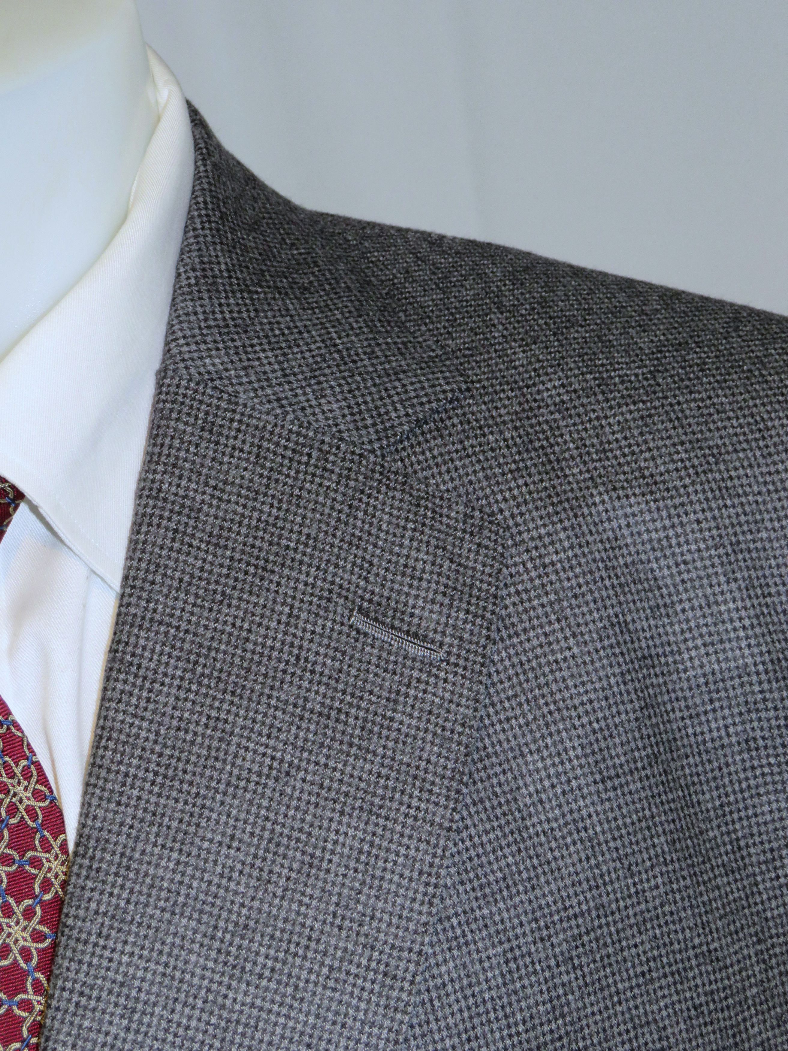 Henry Poole × Savile Row 2019 Gray Puppytooth Bespoke Portly Two Button Suit 48R Size 48R - 7 Thumbnail