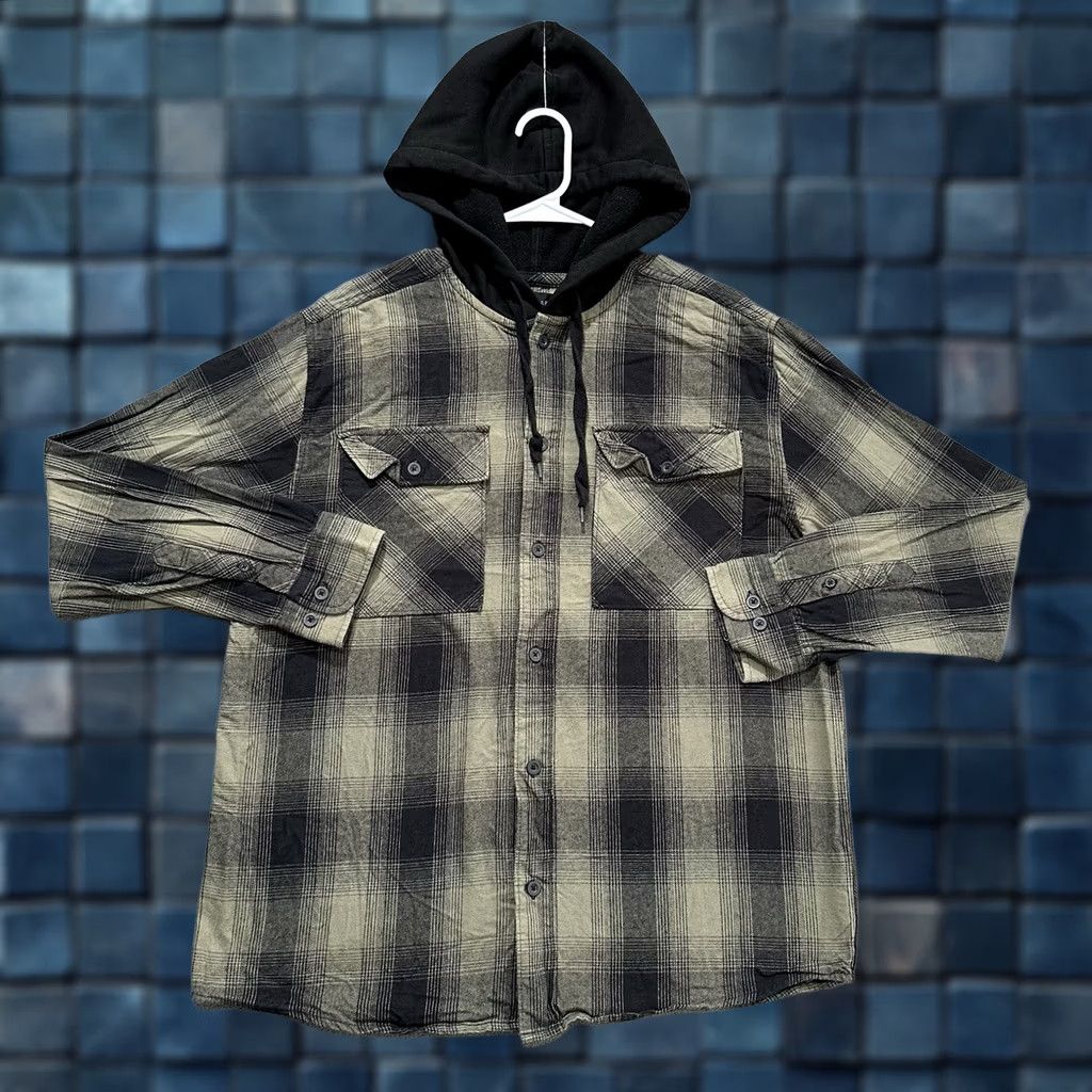 Vintage No Boundaries Shirt Mens Large Olive Green Plaid Hooded Flannel Oversized Fit Size US L / EU 52-54 / 3 - 1 Thumbnail