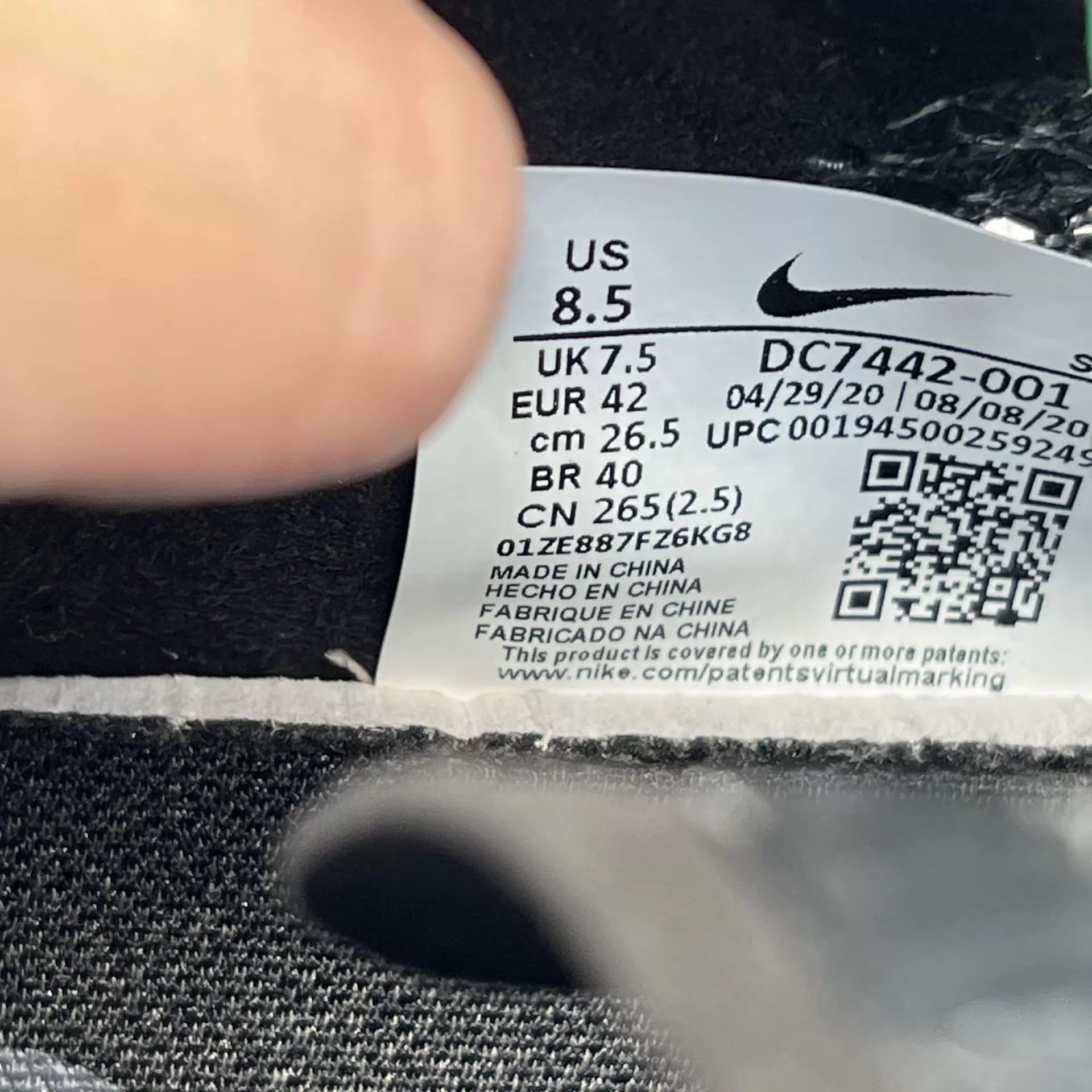 MMW MMW Tank Black 42 Like New W/Box Size US 8.5 / EU 41-42 - 4 Thumbnail