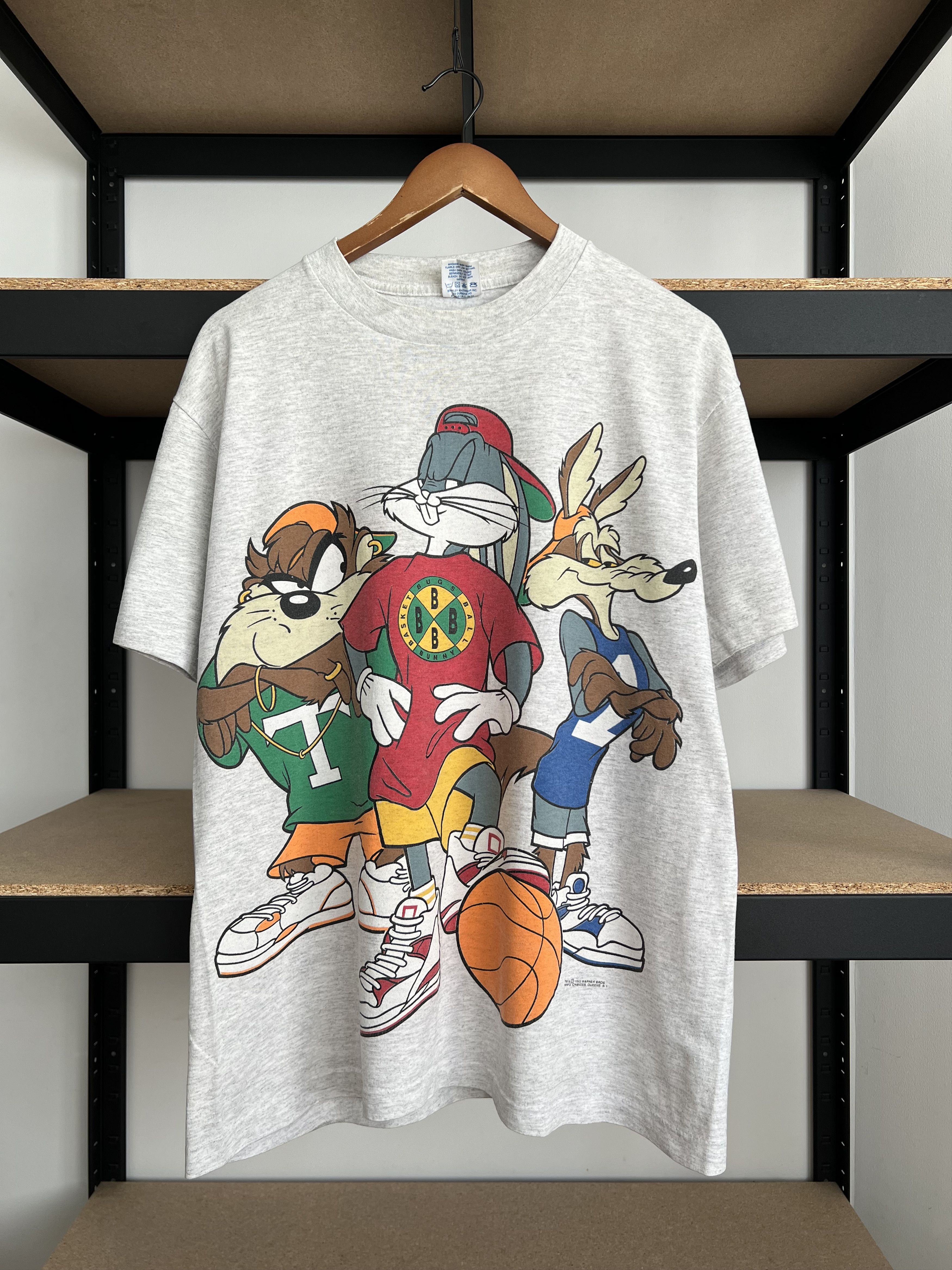 Warner Bros Vintage 1993 Looney Tunes Cross Colours Taz Bugs T-shirt Size US L / EU 52-54 / 3 - 1 Thumbnail